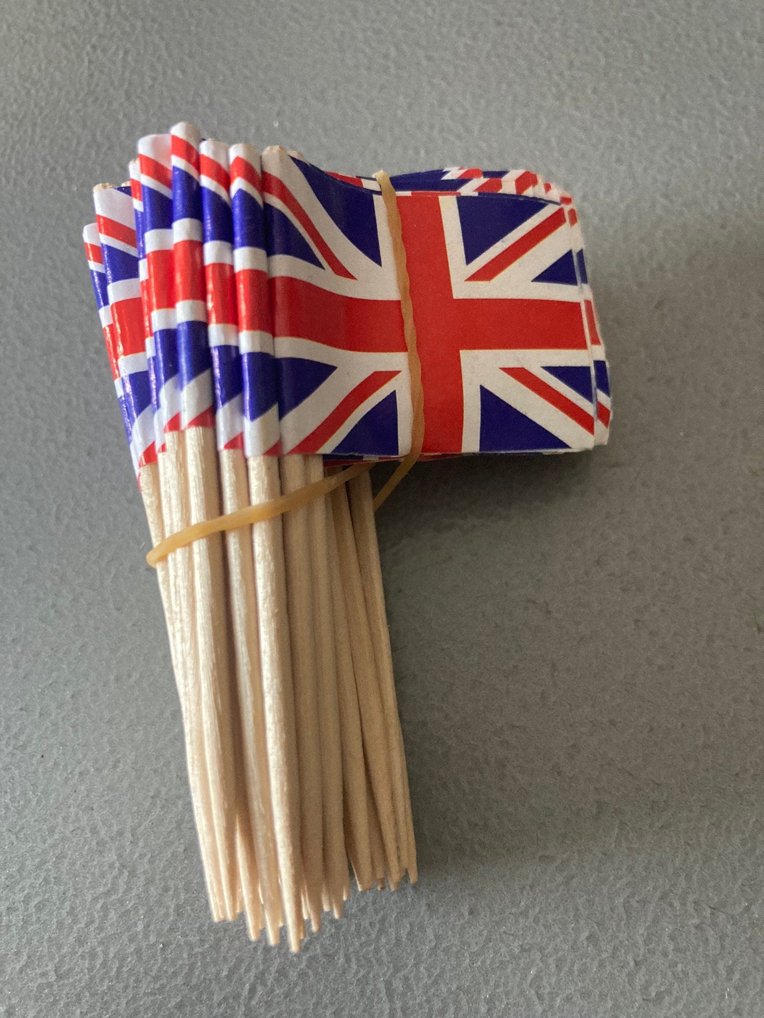 pack of 50 x Union Jack Flag Cocktail Sticks kings coronation cupcake toppers