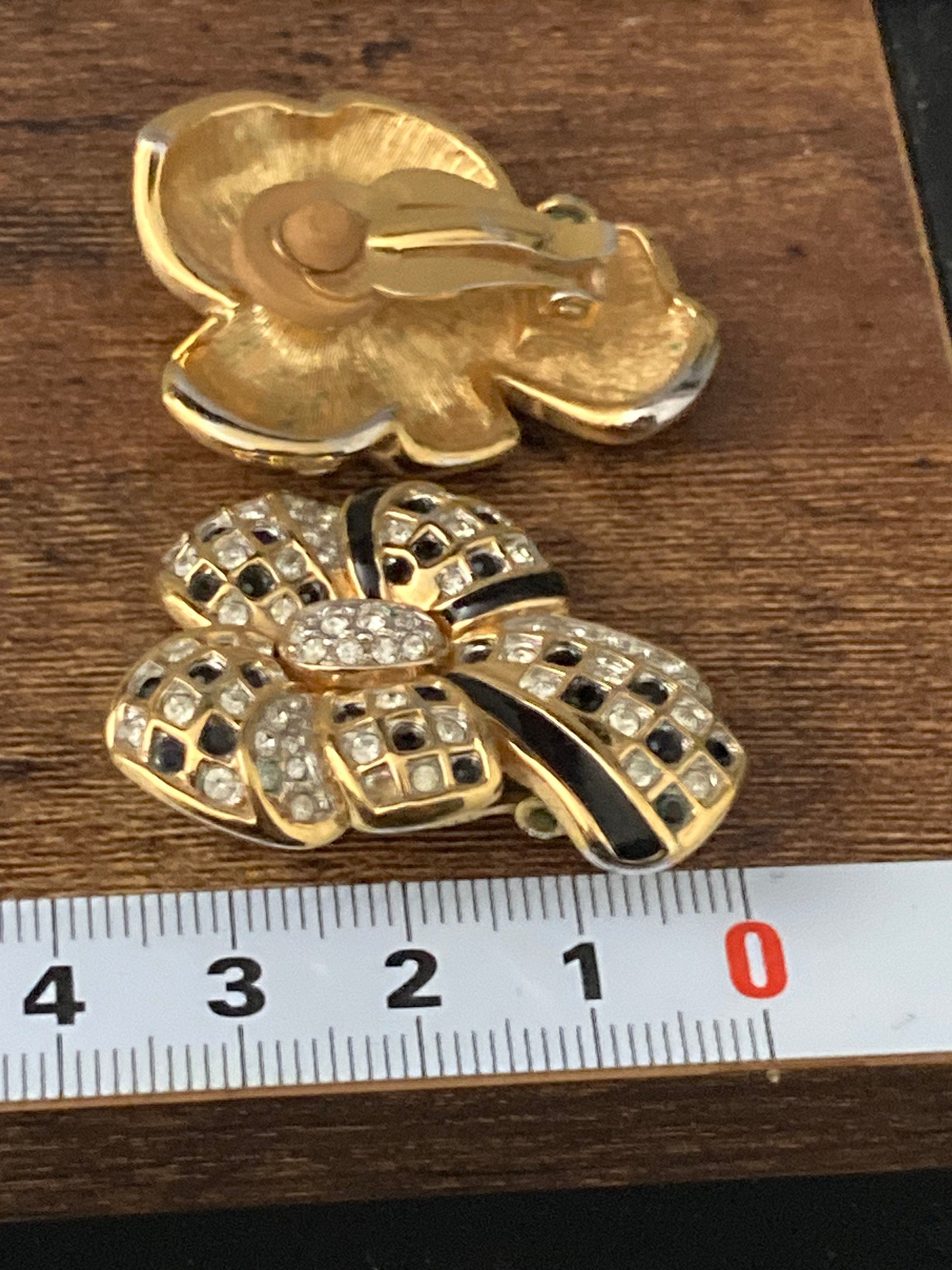 Swarovski crystal black & clear diamanté bow clip on earrings and brooch, signed jewellery set