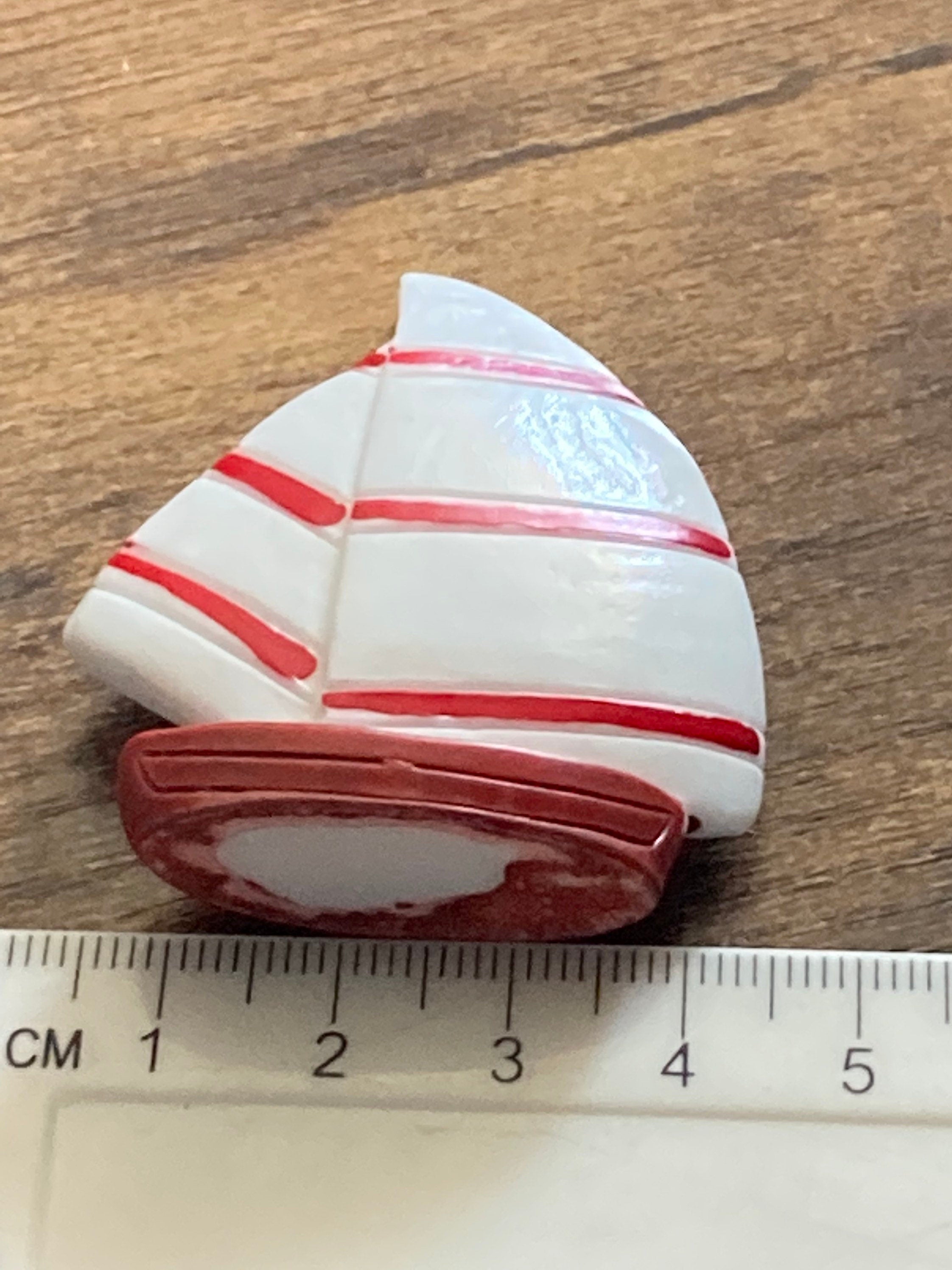 Miniature Sailing Boat Cake Topper: 5cm Nautical Decoration