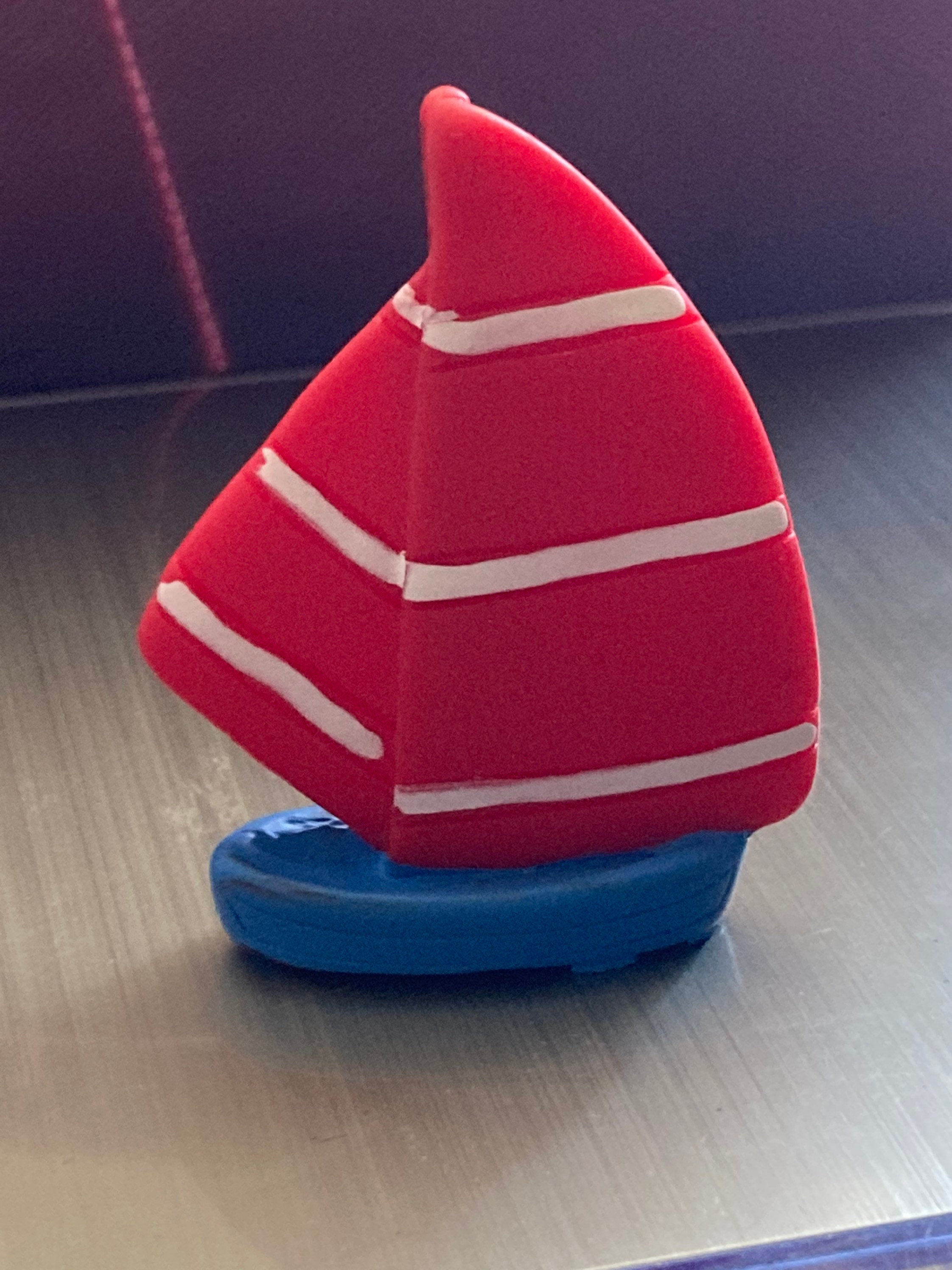 Miniature red Yacht Cake Topper: 5cm Nautical Sailing Boat Decoration