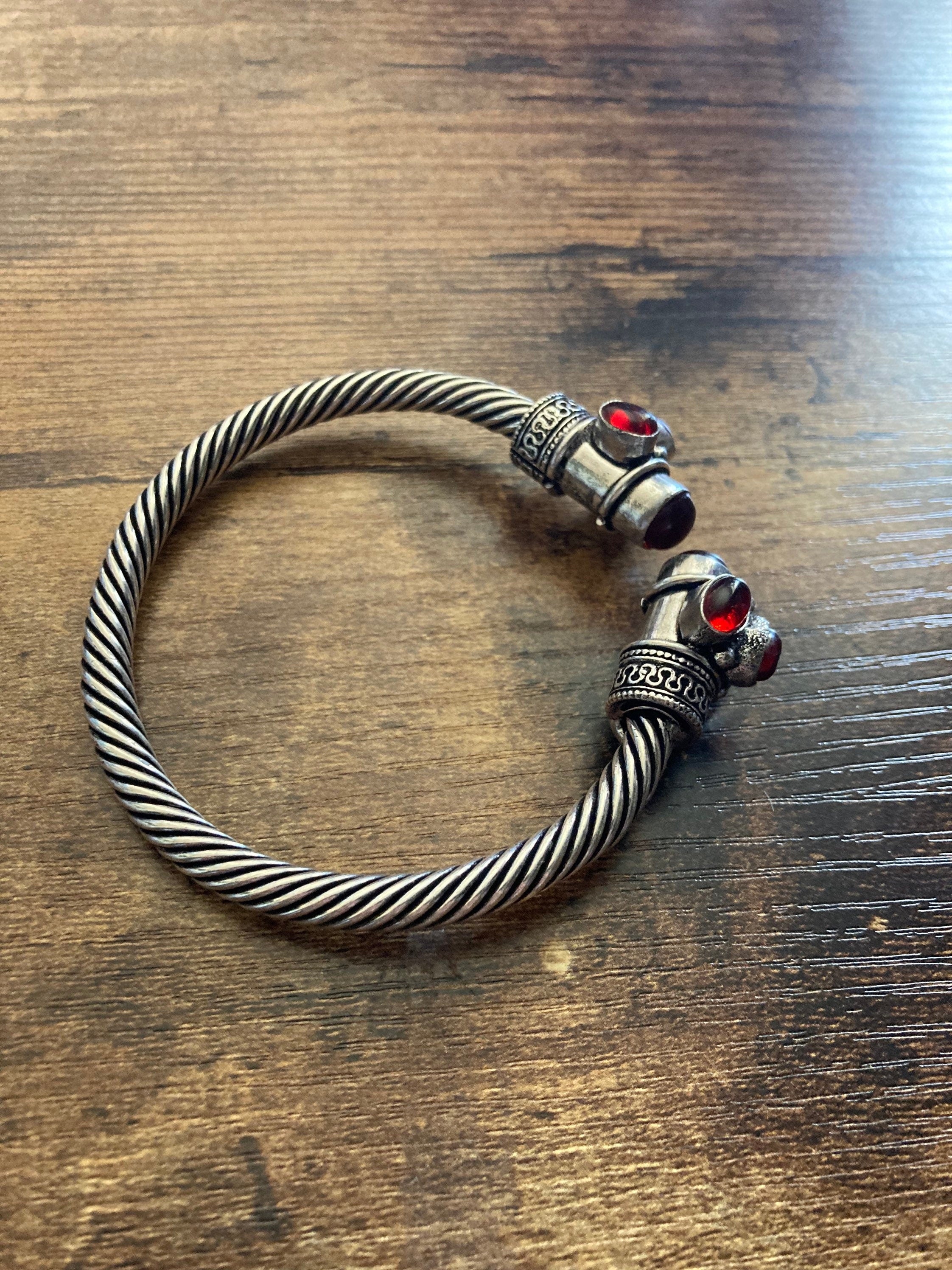 Garnet ruby red GEMSTONE Bangle silver tone torque cuff bracelet