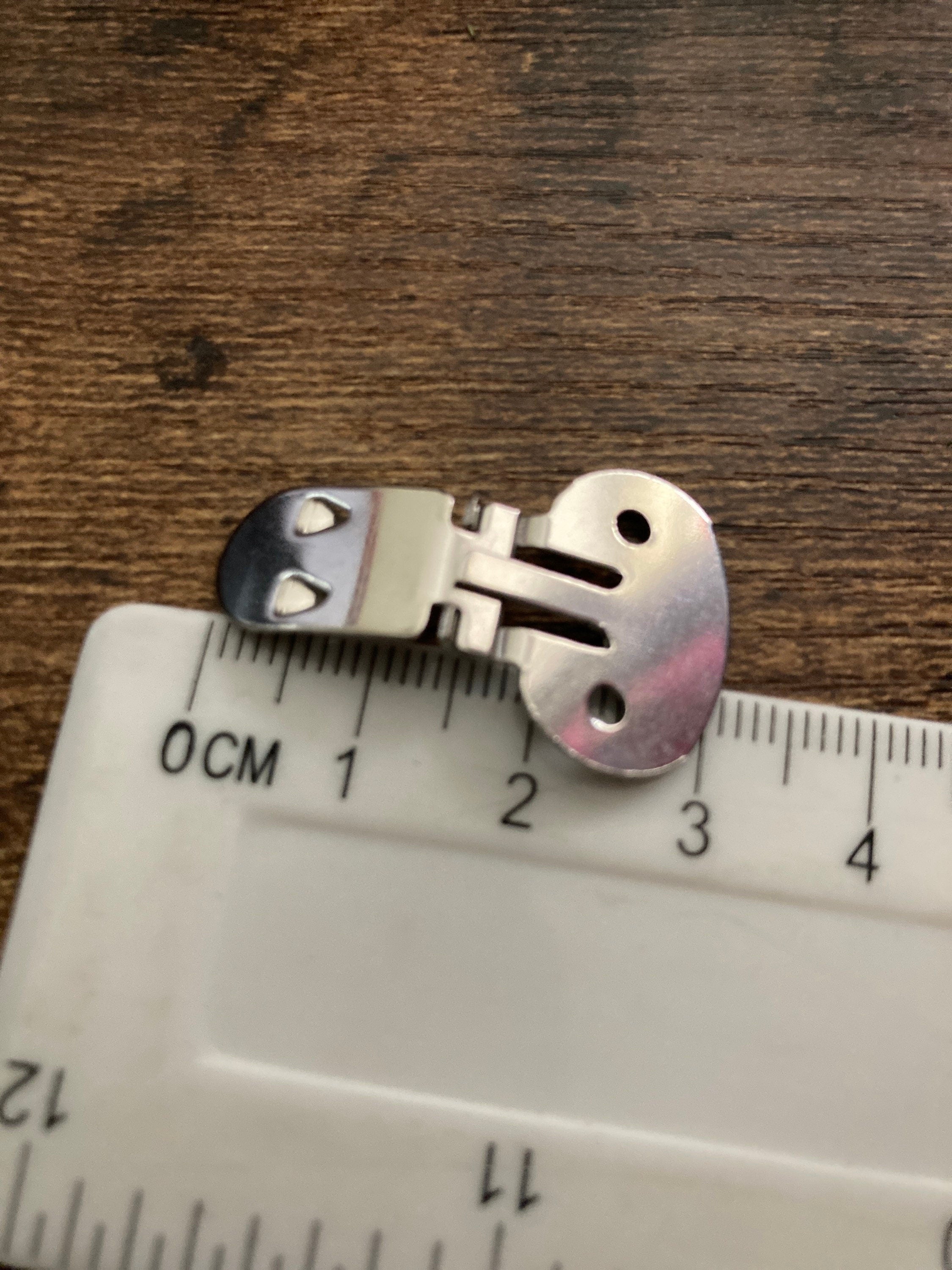 Silver Tone Sew On Shoe Clips: DIY Craft Finding (5 Pairs)