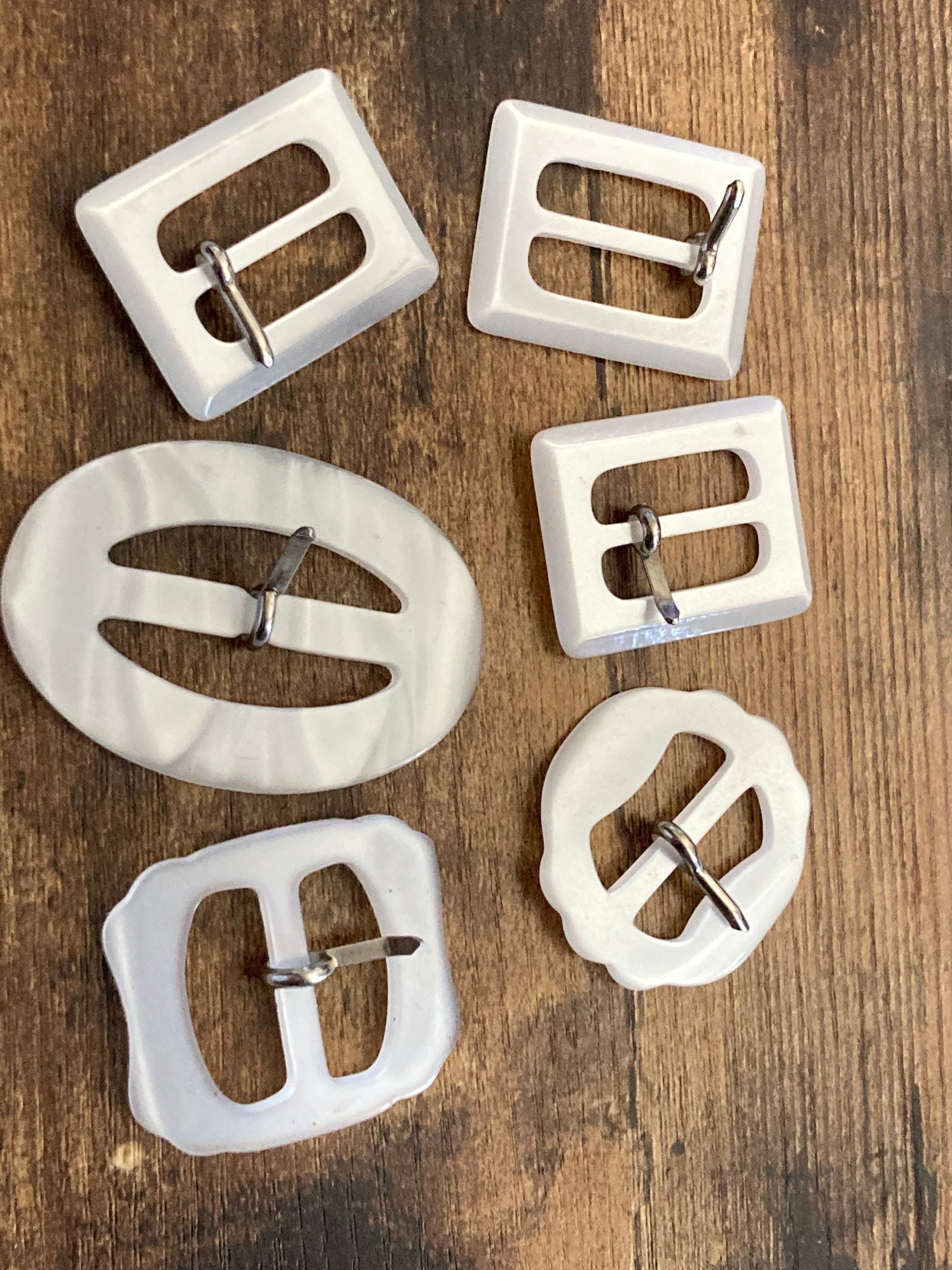 Job Lot Retro Belt Buckles plastic faux pearl haberdashery