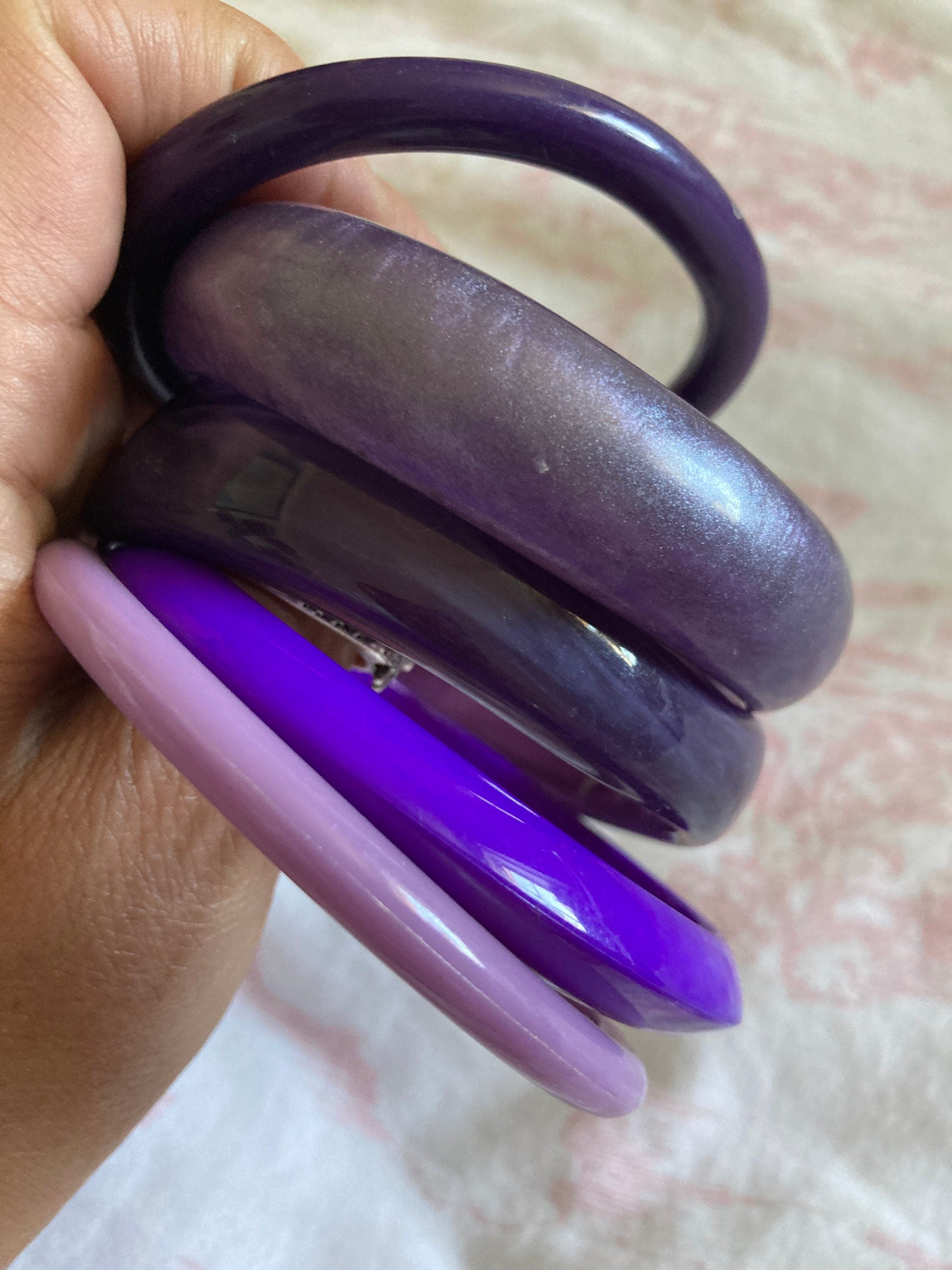 PURPLE VIOLET stack of vintage retro plastic bangles
