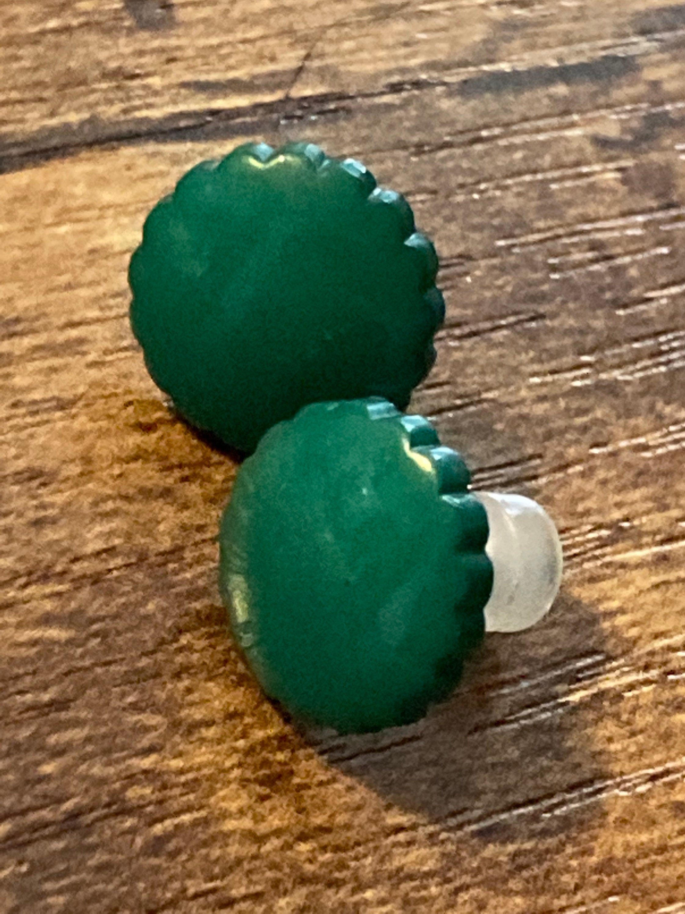 Small Green plastic button stud earrings, pierced ear’s hypoallergenic