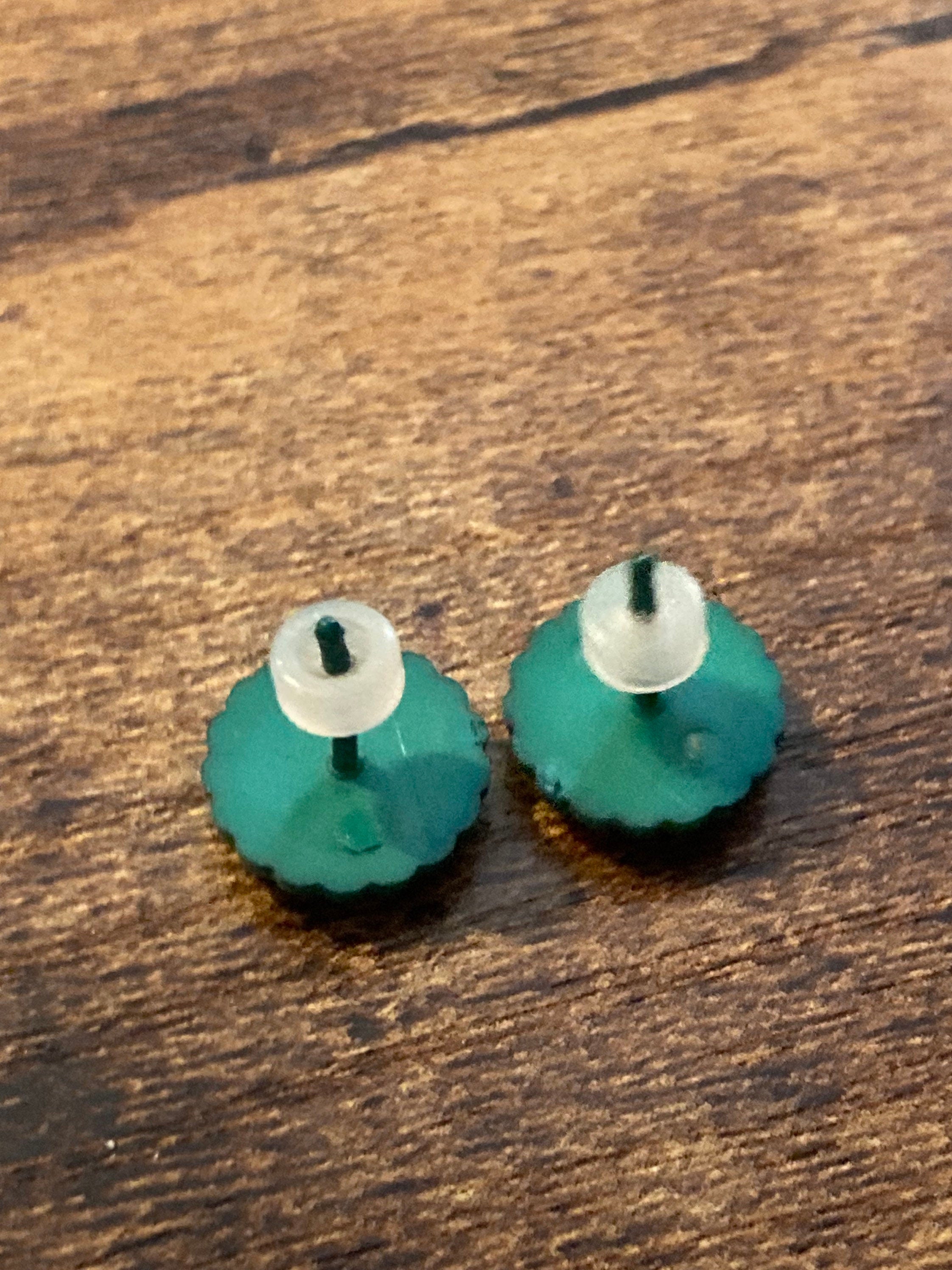 Small Green plastic button stud earrings, pierced ear’s hypoallergenic