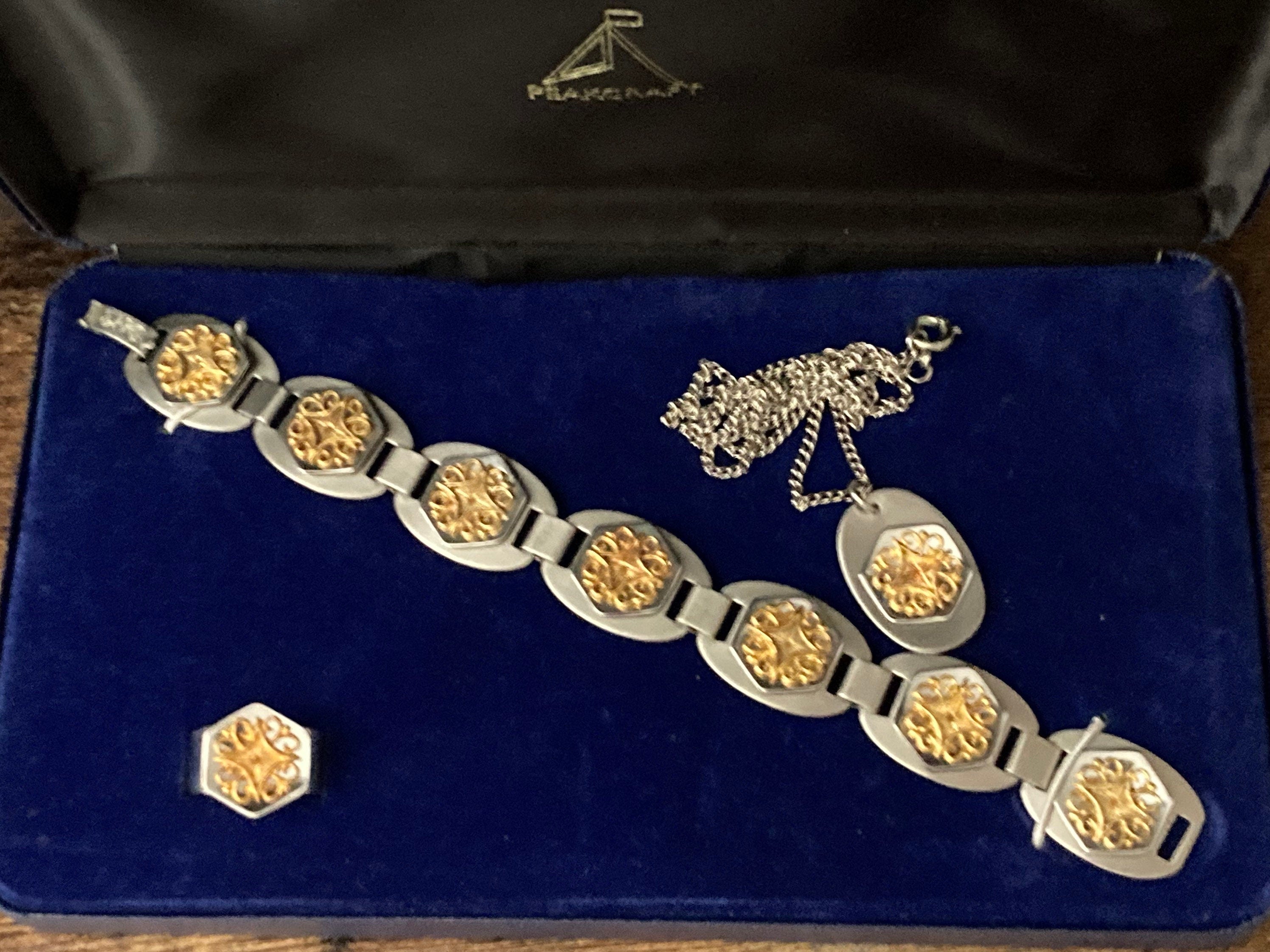 signed PEAKCRAFT vintage retro 1970s jewellery set bracelet ring and pendant necklace