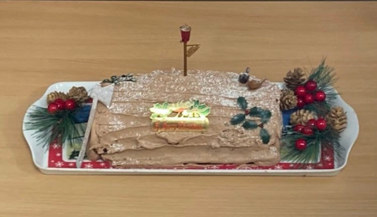 Vintage MERRY CHRISTMAS gold plastic stand up cake topper