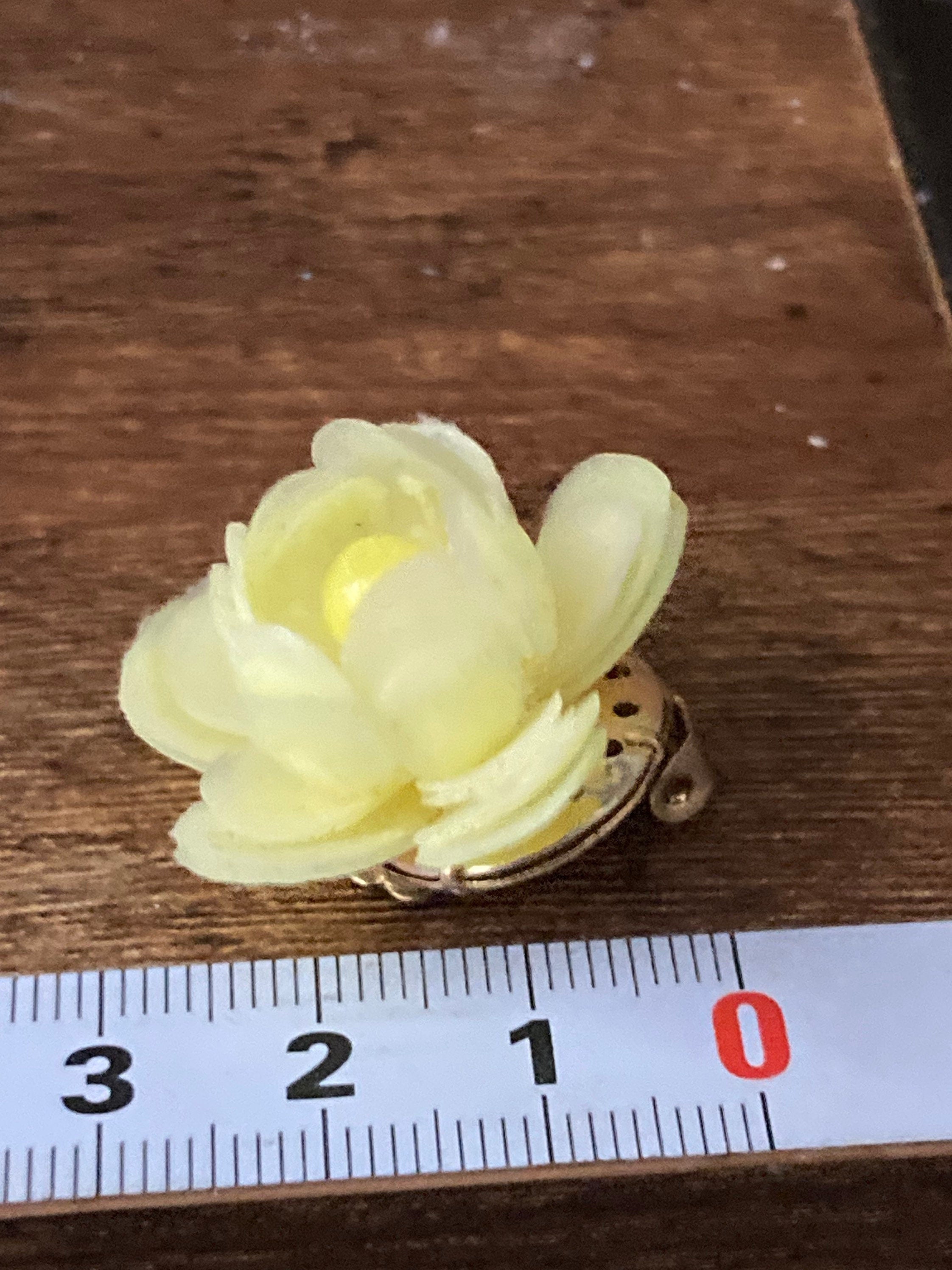Signed Vintage primrose yellow floral flower soft rubber plastic Clip On Earrings HONG KONG