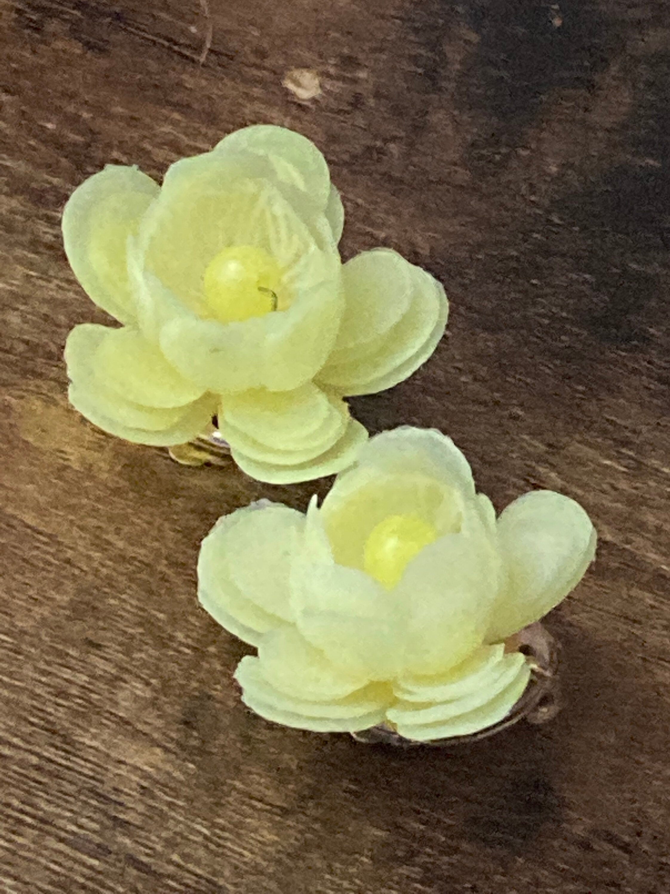 Signed Vintage primrose yellow floral flower soft rubber plastic Clip On Earrings HONG KONG