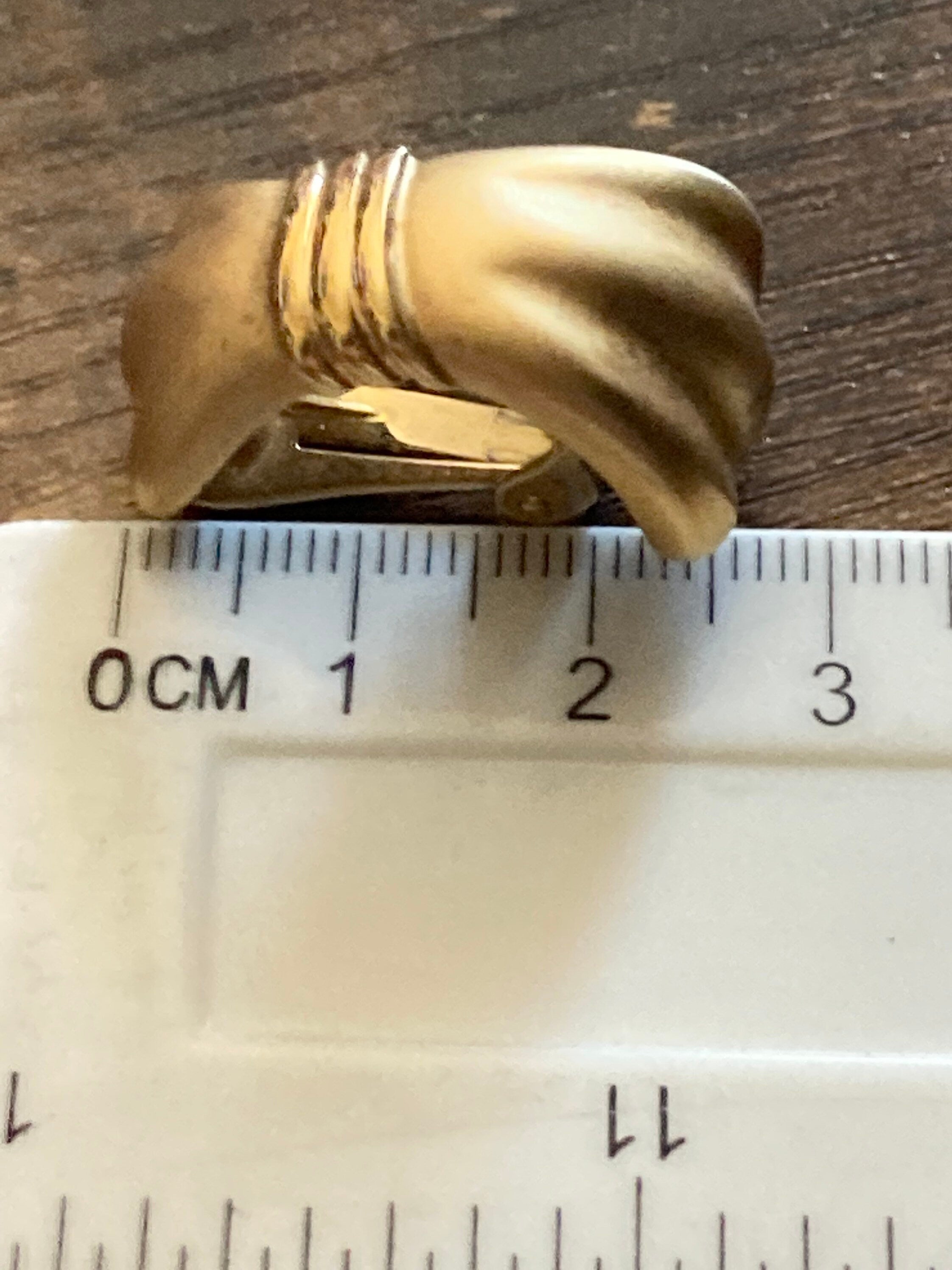 Signed AGATHA PARIS oversized BOW clip on earrings