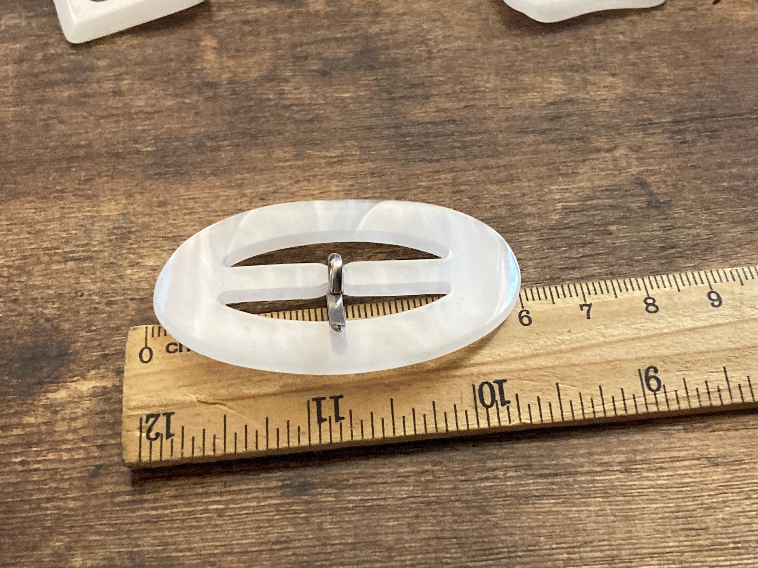 Job Lot Retro Belt Buckles plastic faux pearl haberdashery