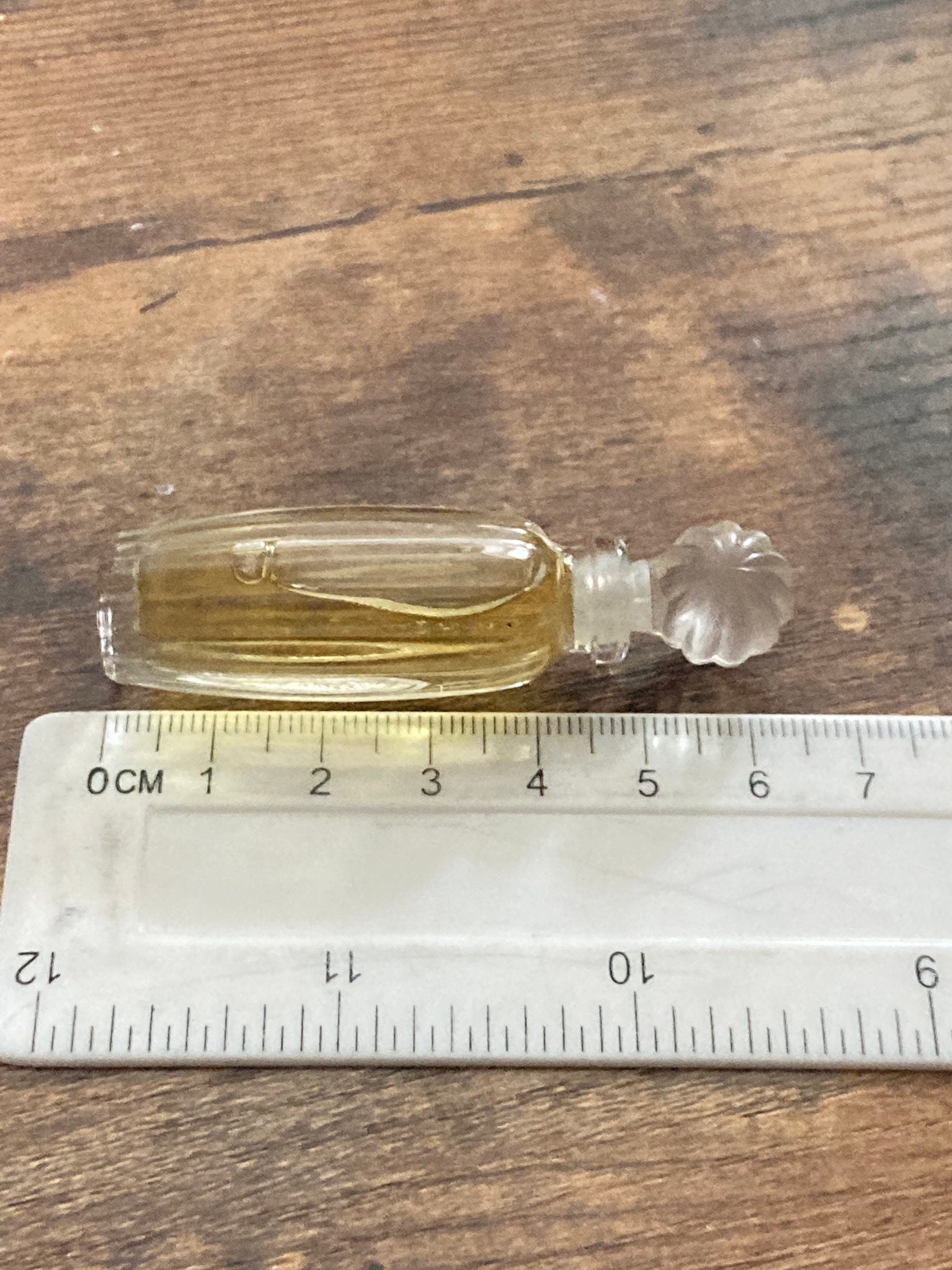 1970s Valentino 10mm miniature ladies eau de toilette perfume