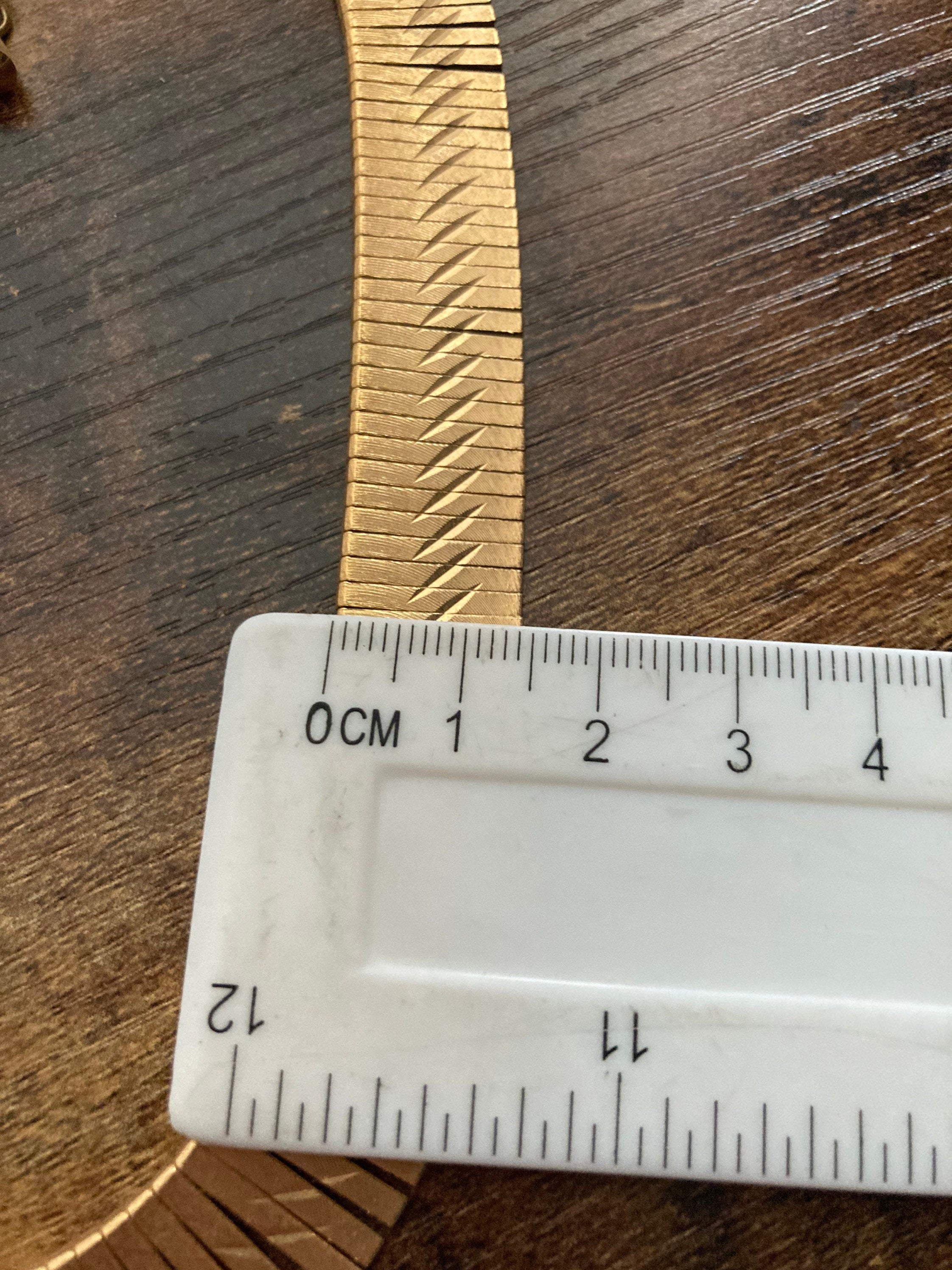 Vintage Retro Egyptian Revival Cleopatra Necklace Wide Link Runway Statement Choker gold tone necklace 1960s 1970s adj to 44 cm