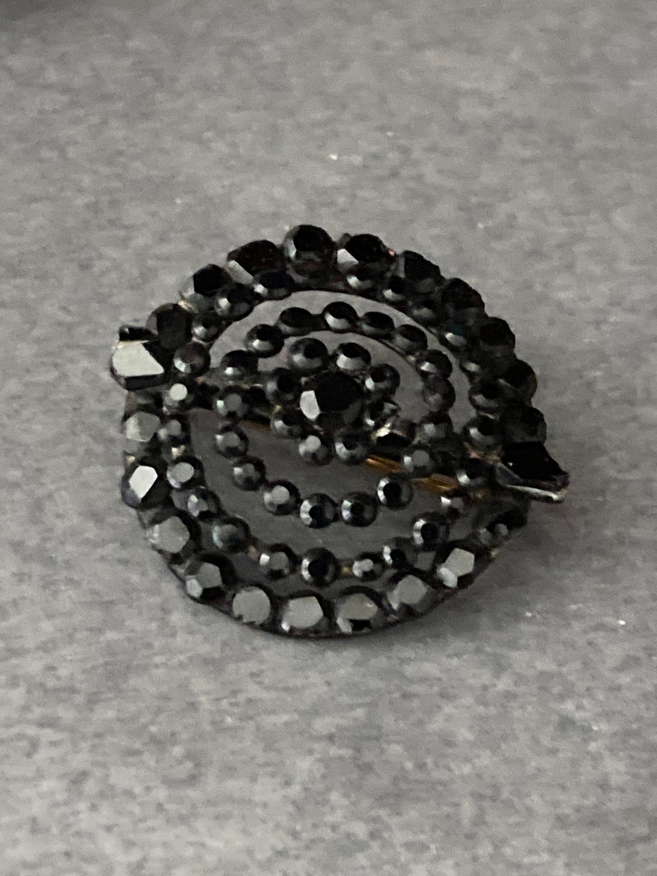 Art Deco large brass cloisonné enamel round domed brooch