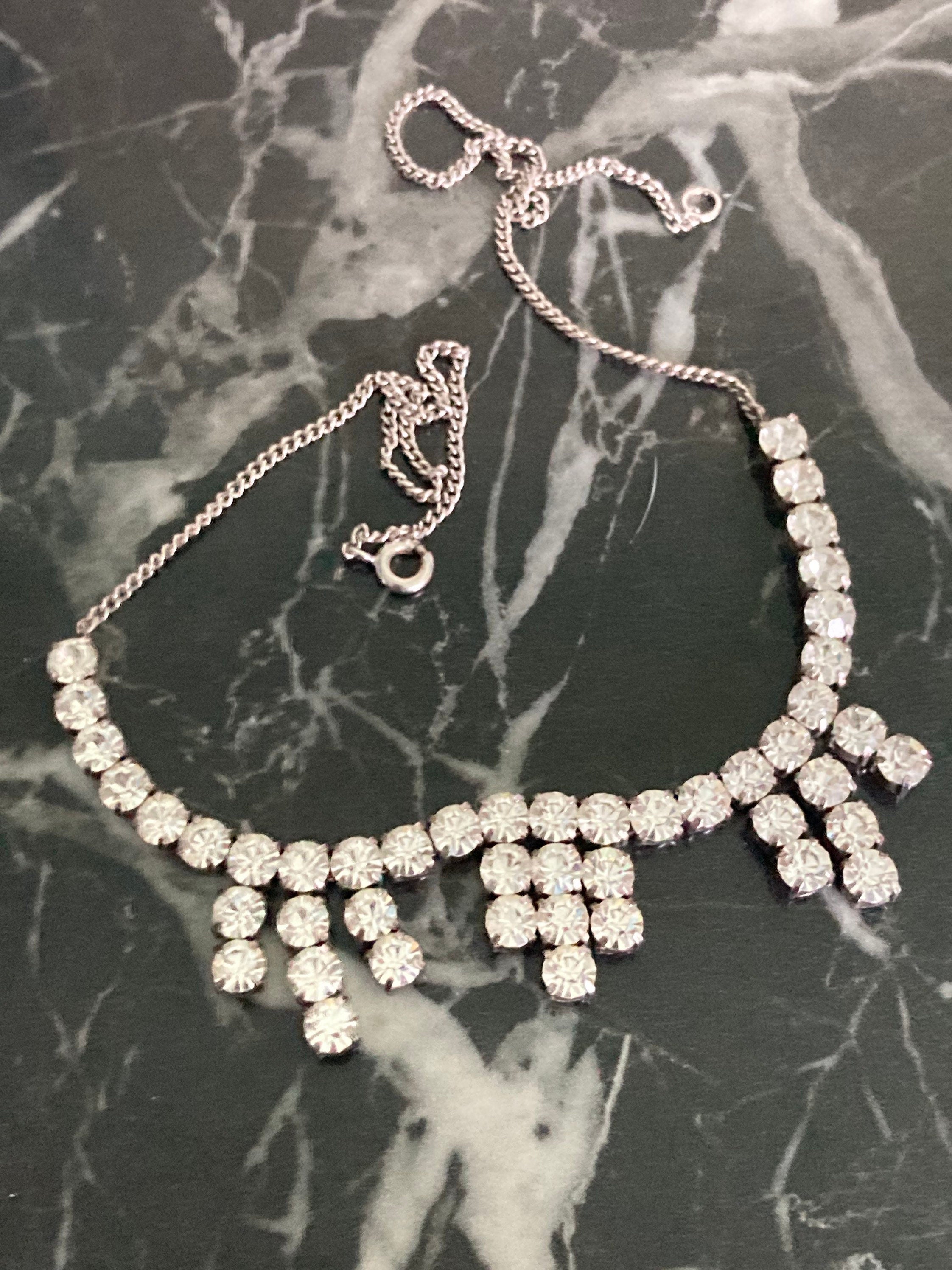 Vintage diamanté rhinestone silver cocktail necklace 39cm