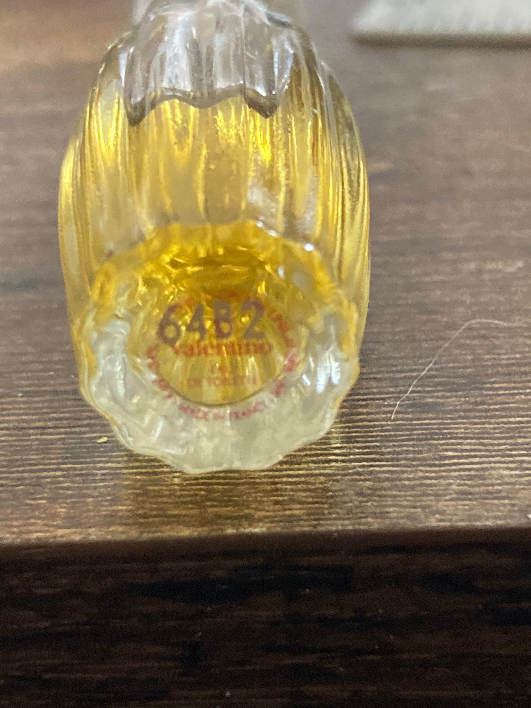 1970s Valentino 10mm miniature ladies eau de toilette perfume