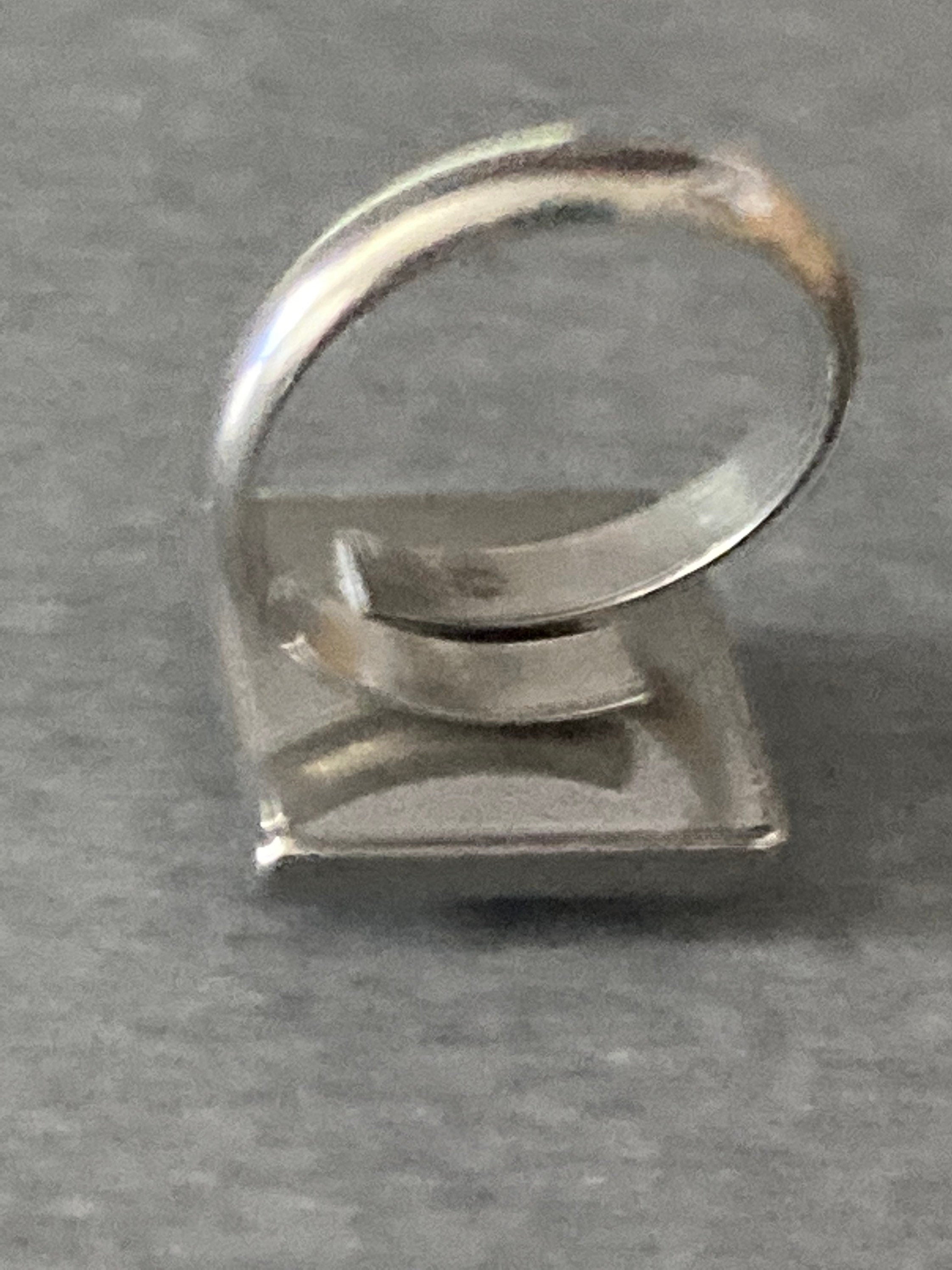 Handmade Stainless Steel Adjustable Ring: Blue & White Tile Cabochon