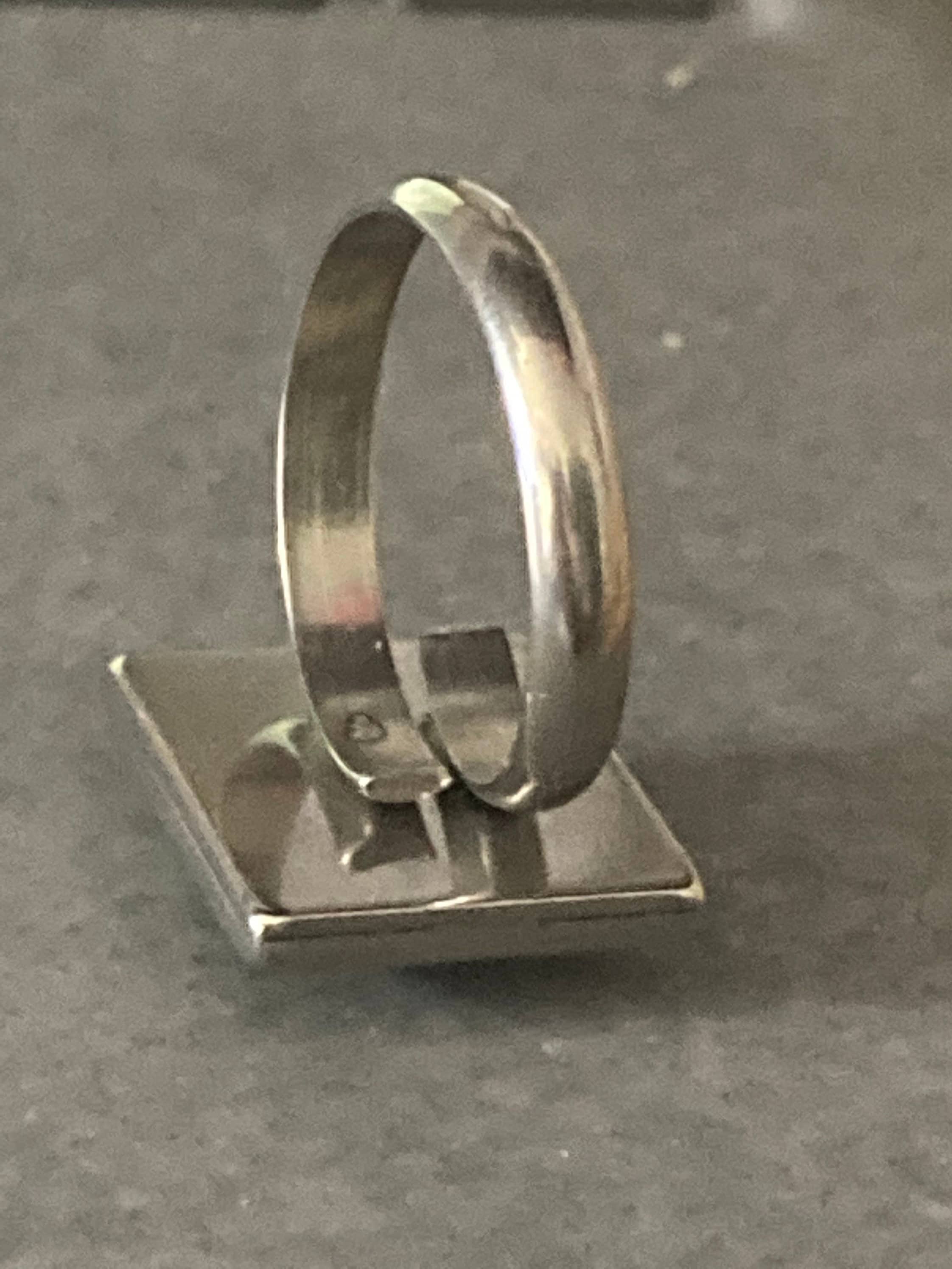 Handmade Stainless Steel Adjustable Ring: Blue & White Tile Cabochon