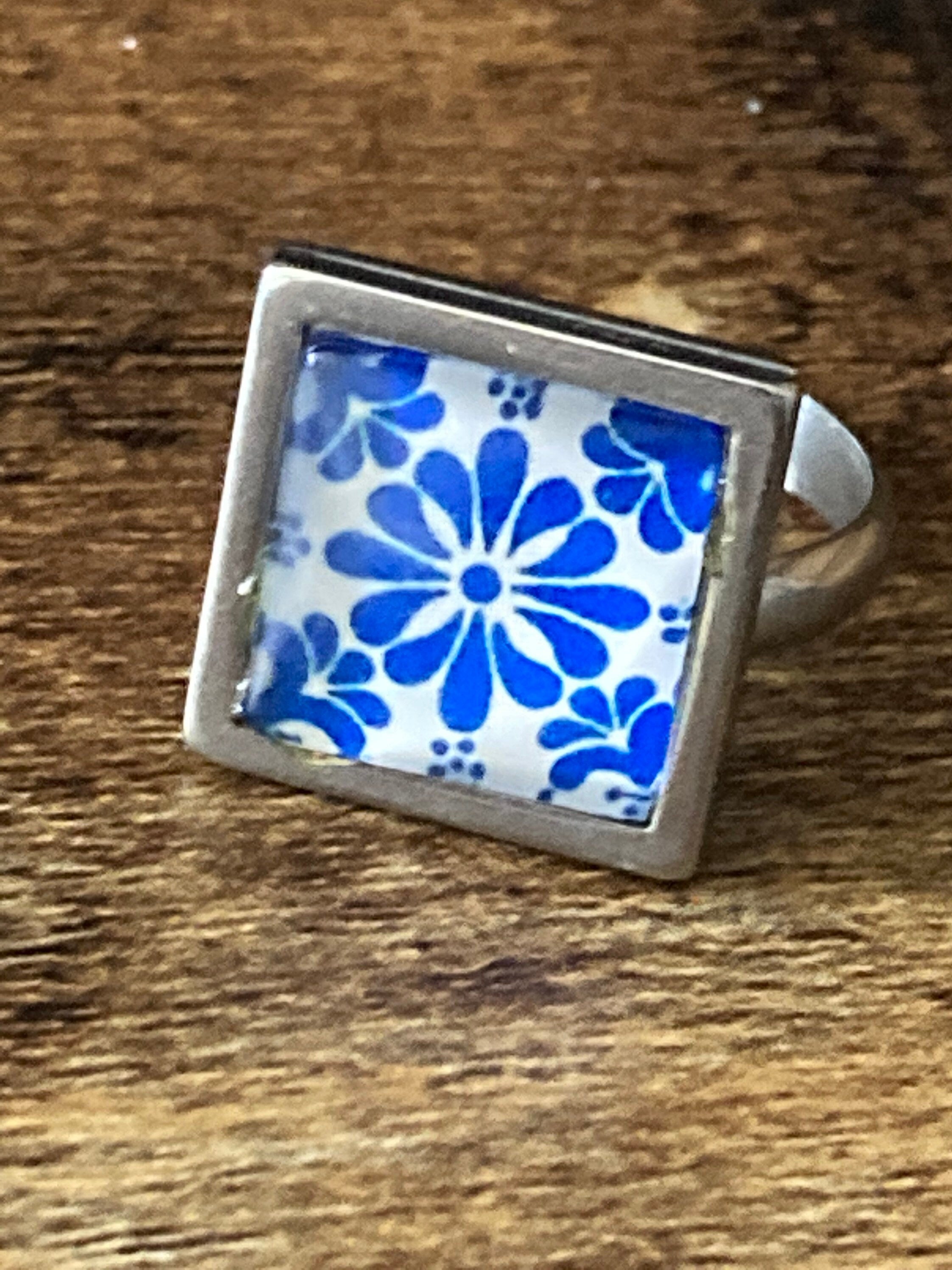 Handmade Stainless Steel Adjustable Ring: Blue & White Tile Cabochon