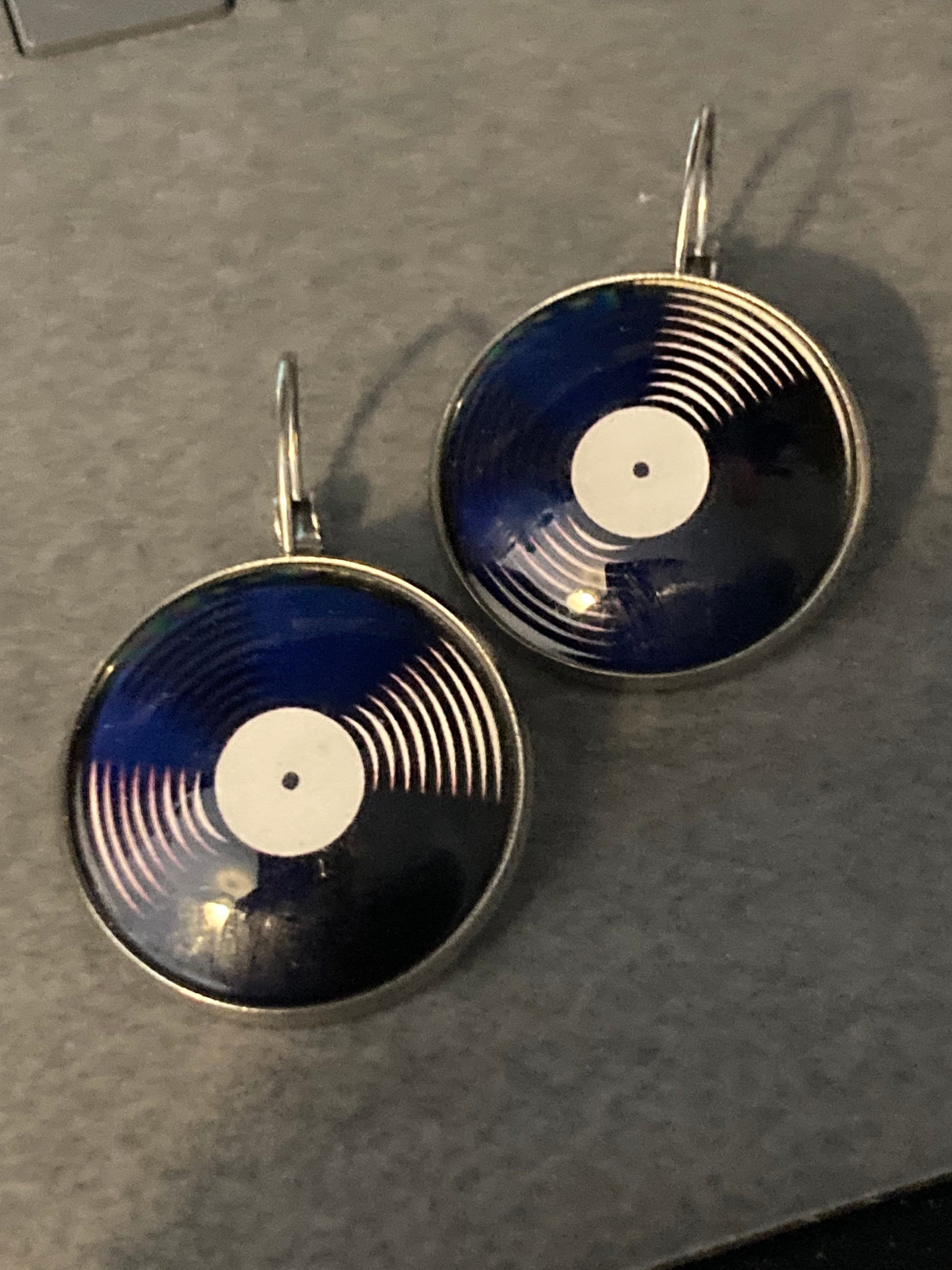 Large Vinyl record drop earrings 2.5cm Retro style Black white
