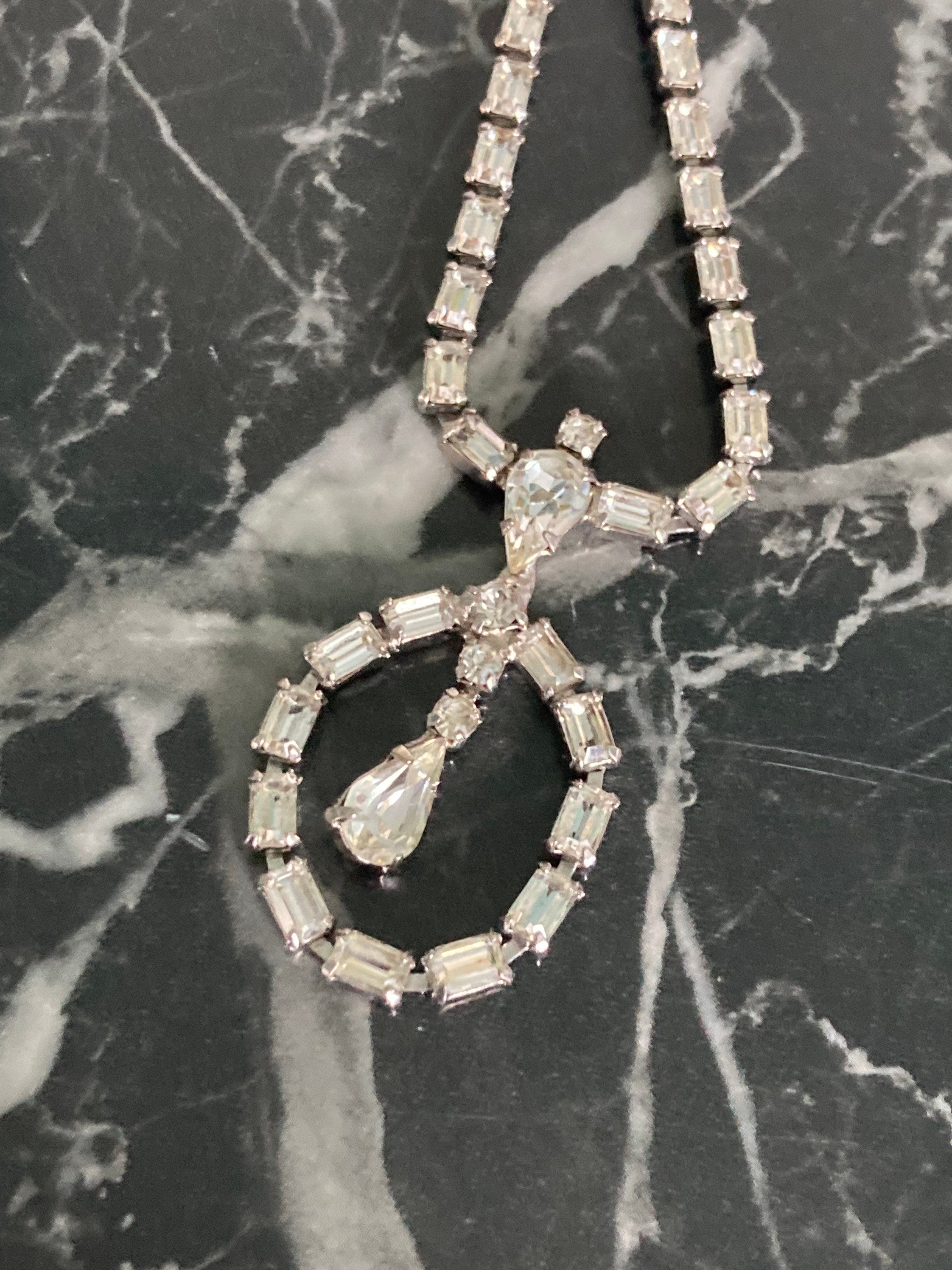 Vintage diamanté rhinestone crystal silver tone necklace