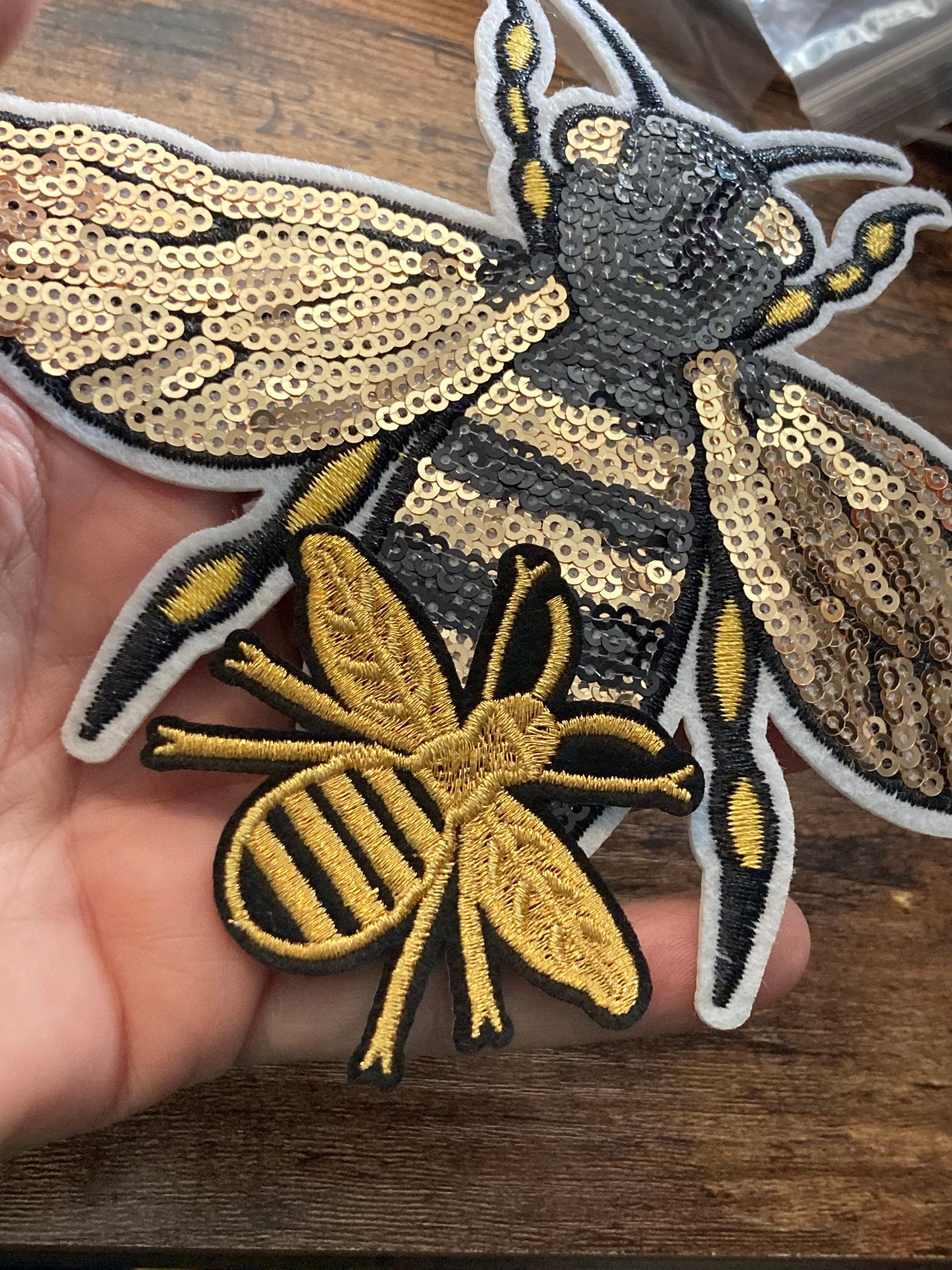 Small Iron On bumble BEE Patch, Black and Gold appliqué craft