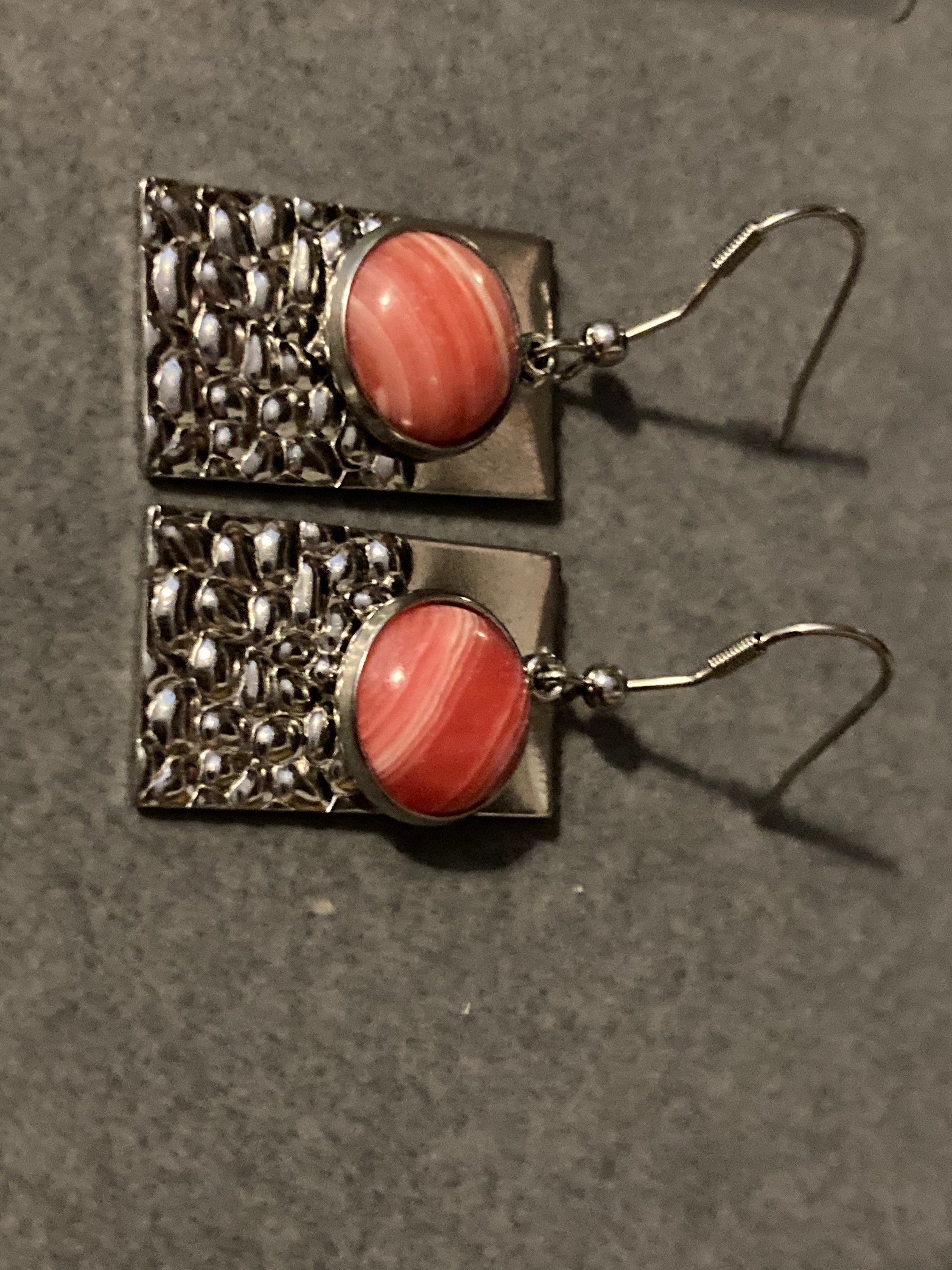 Pink agate gemstone dangly earrings stainless steel modernist planished metal