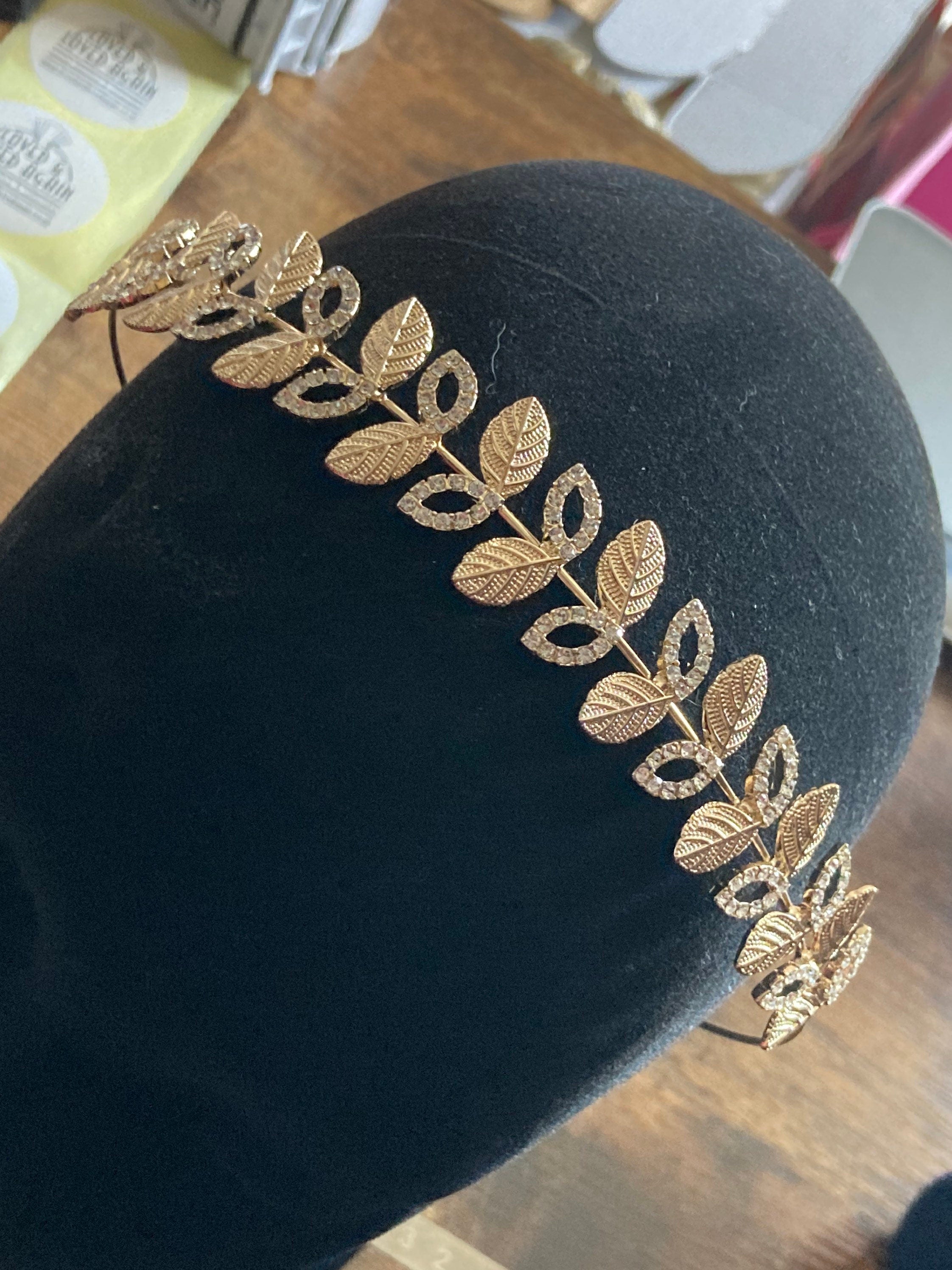 Ladies gold tone diamanté tiara clear crystal rhinestones wedding