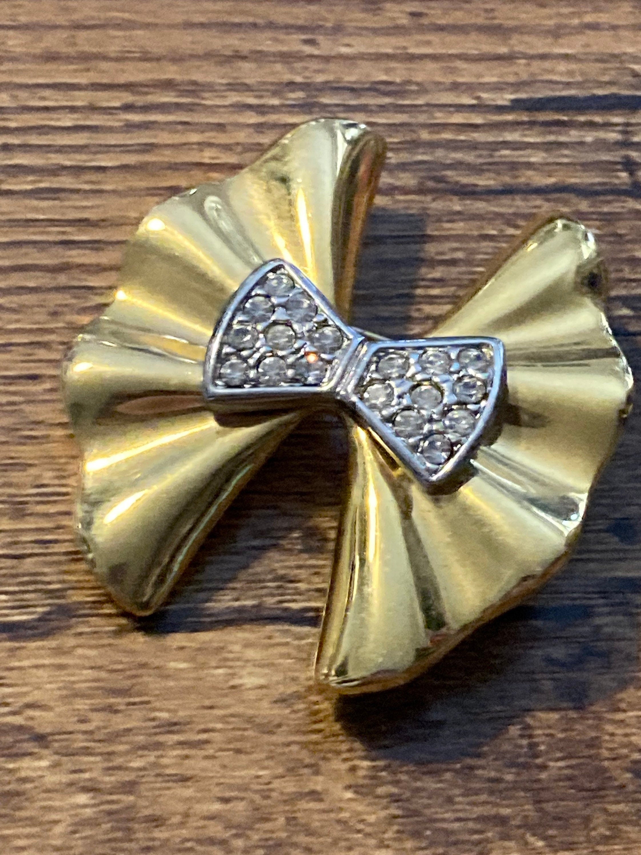Vintage textured gold tone diamanté paste BOW brooch