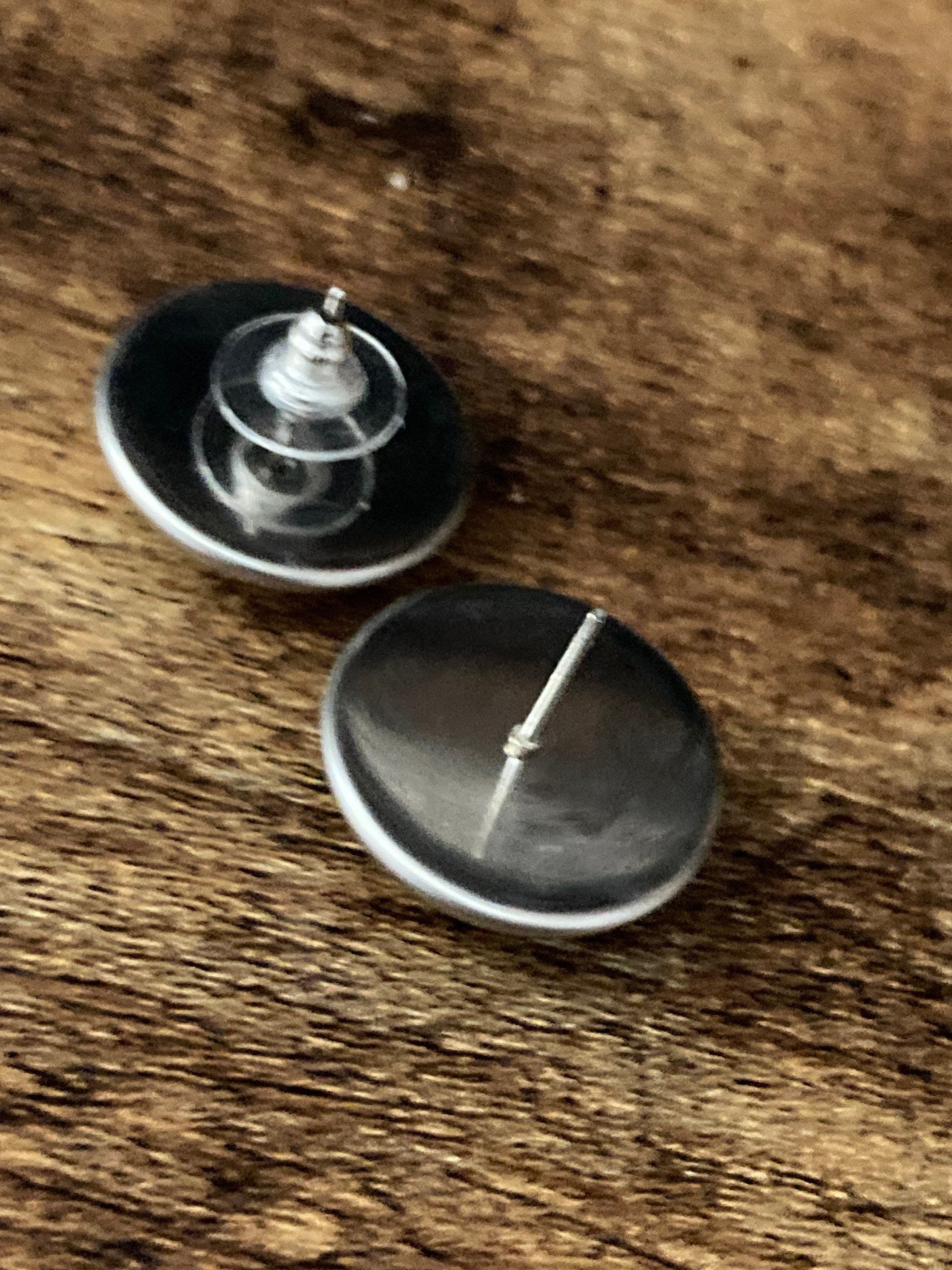 blue and white earrings floral print round glass stainless steel studs