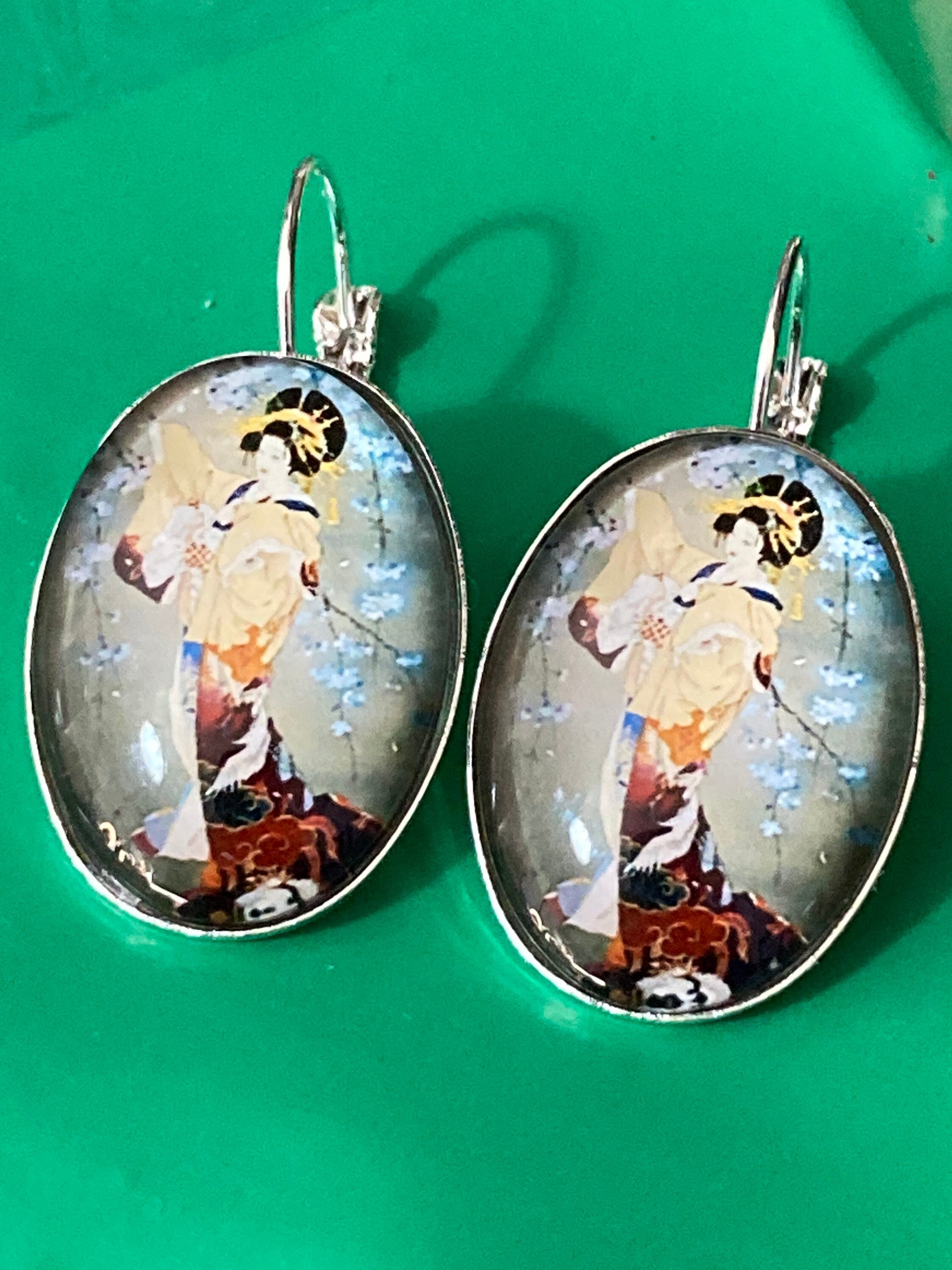 Japanese geisha girl earrings glass cabochon blue silver
