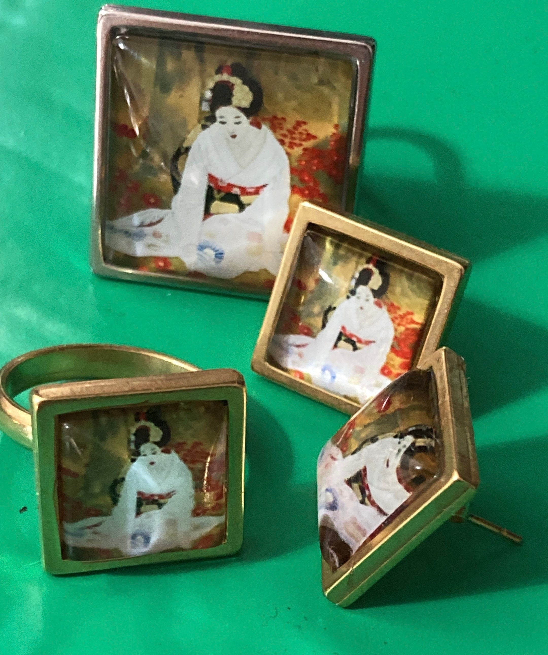 Japanese geisha girl earrings glass cabochon blue silver