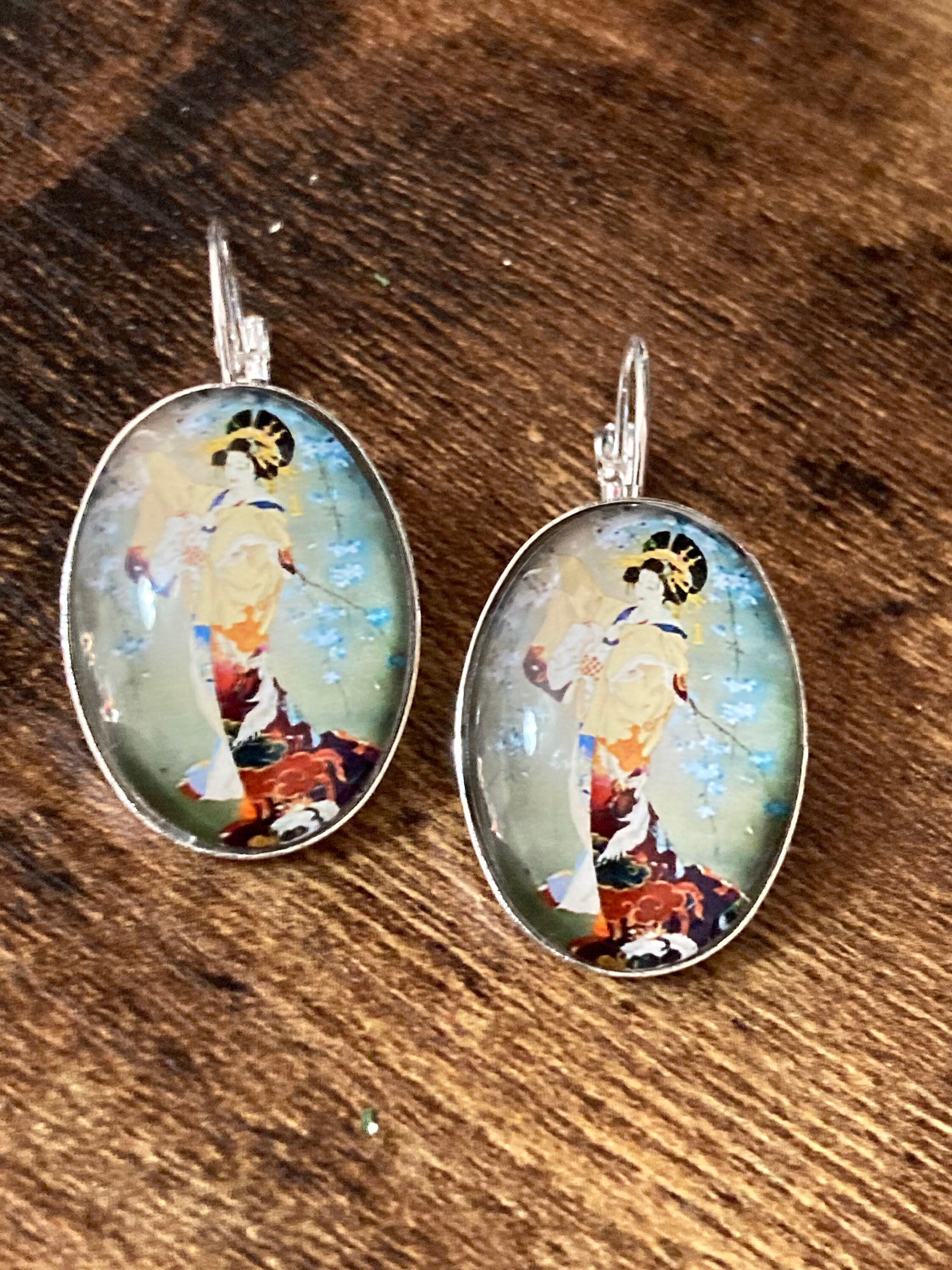 Japanese geisha girl earrings glass cabochon blue silver