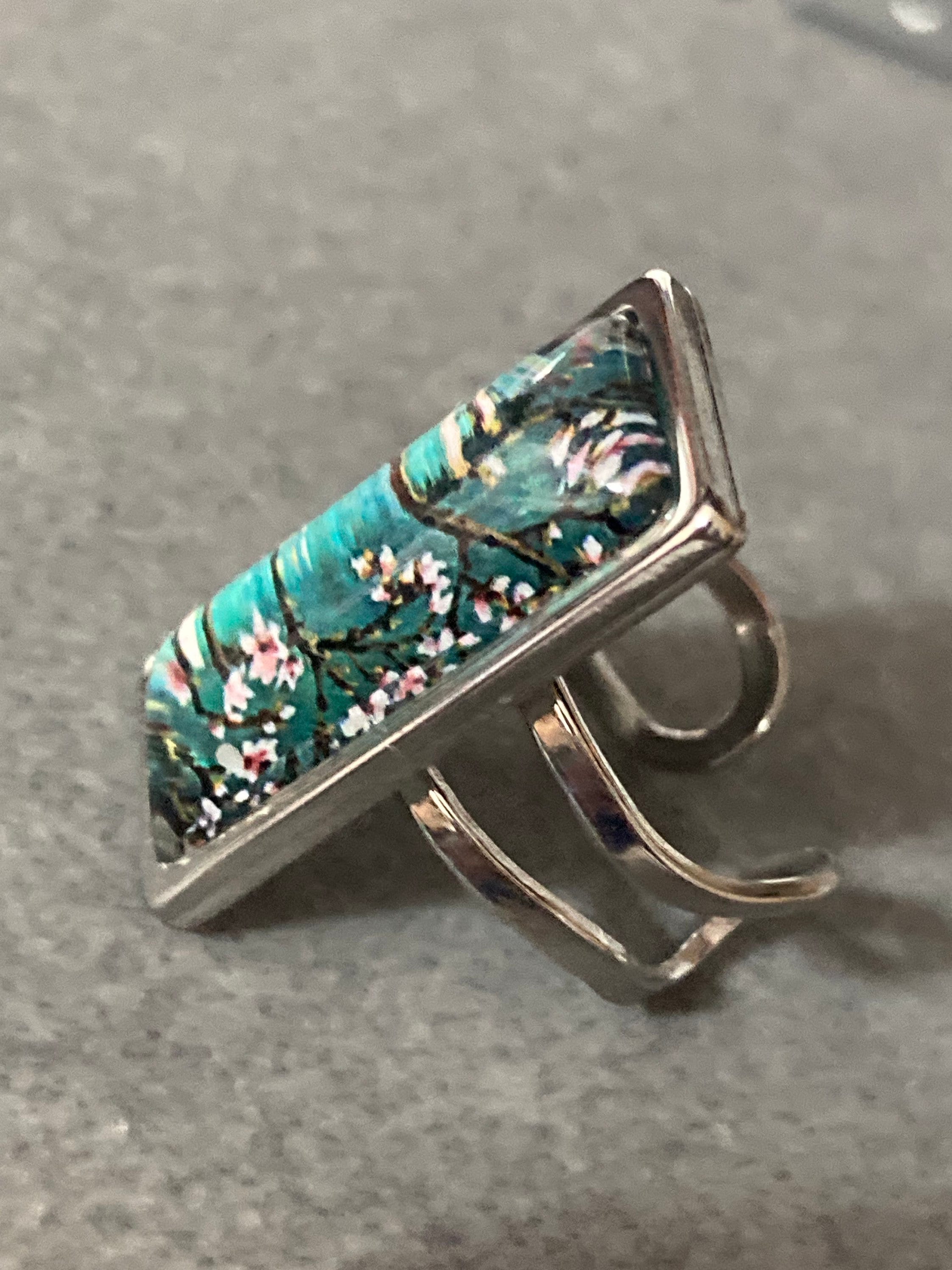 Japanese pink cherry blossom ring green glass adj size N O P Q R S