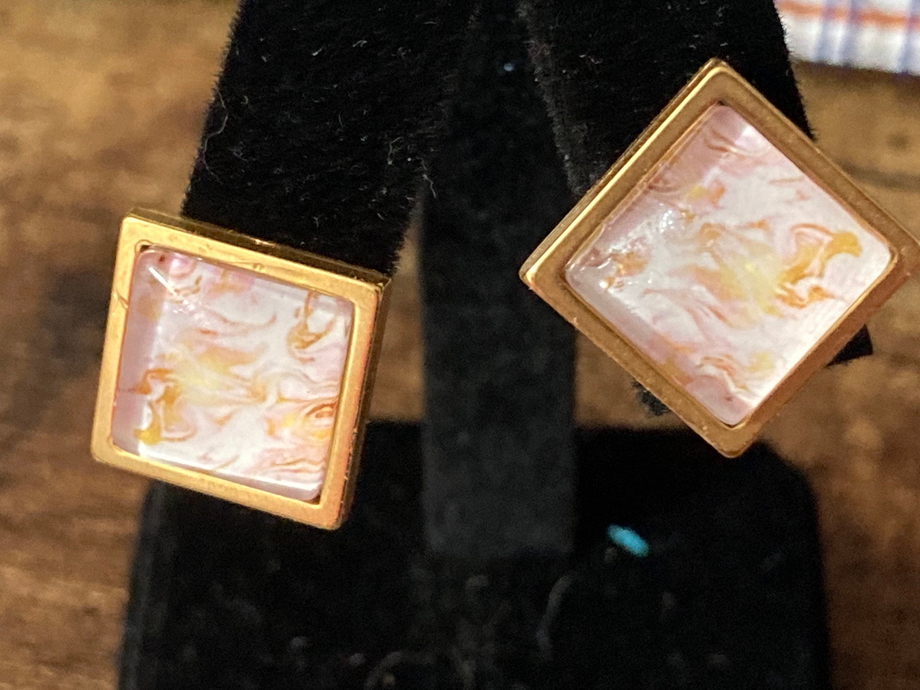 Pink and gold marble stud earrings gold tone 14mm square glass cabochon