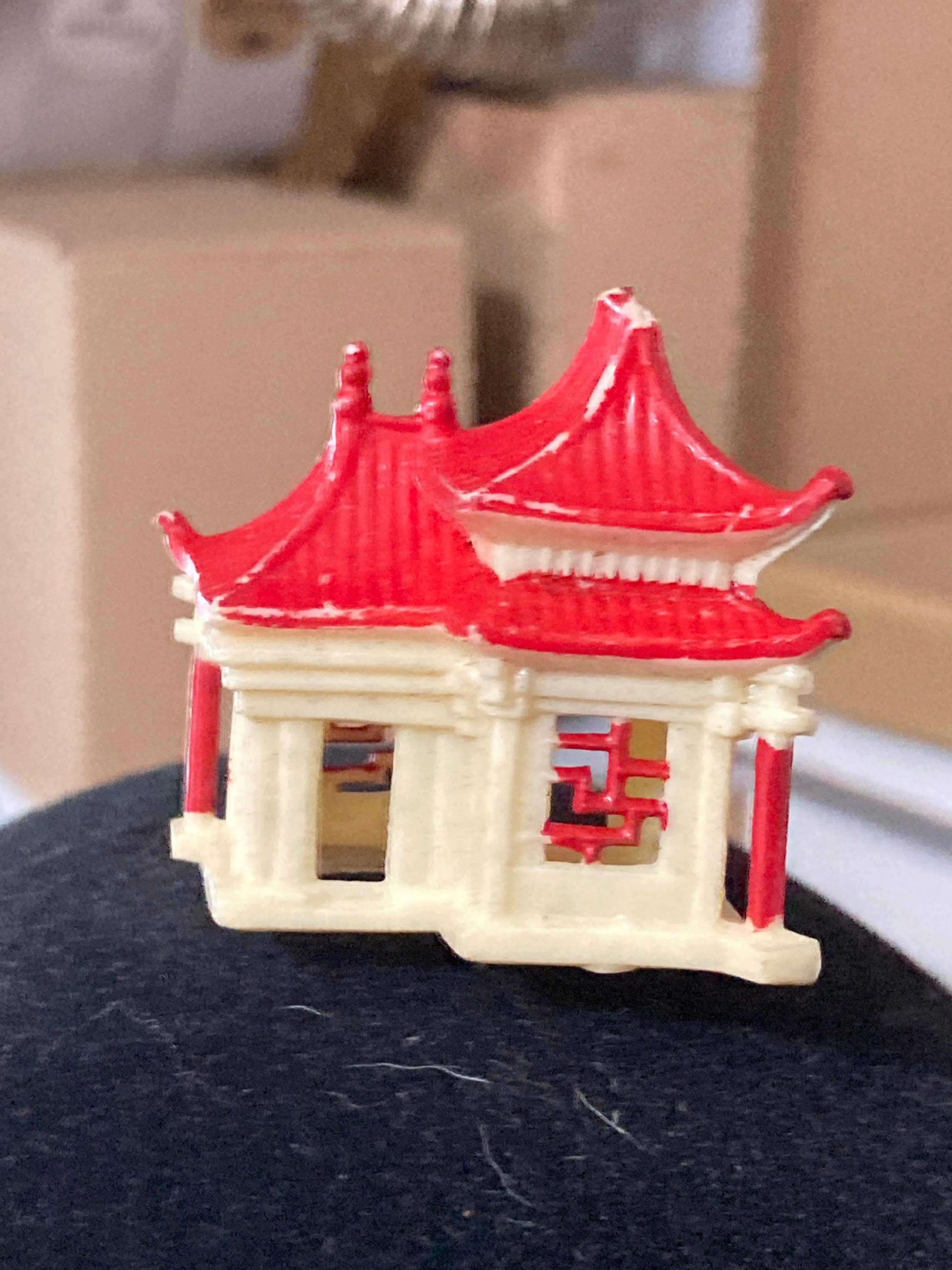 Cake Decoration Topper Per piece as shown 1 x Vintage Chinese GREEN wishing well