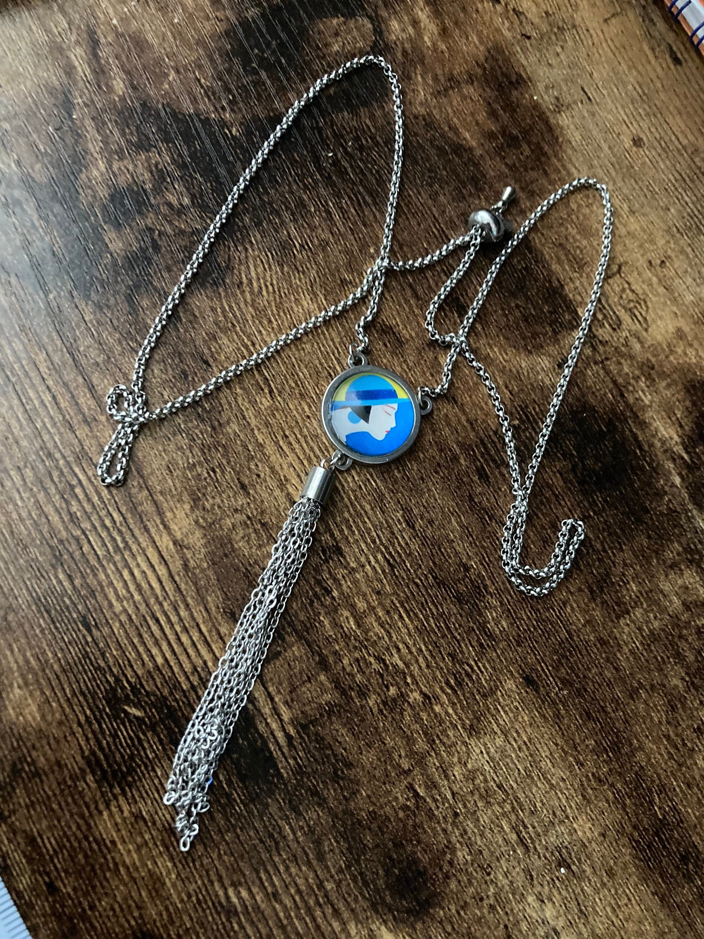 Art Deco lady silver tassel lariat necklace