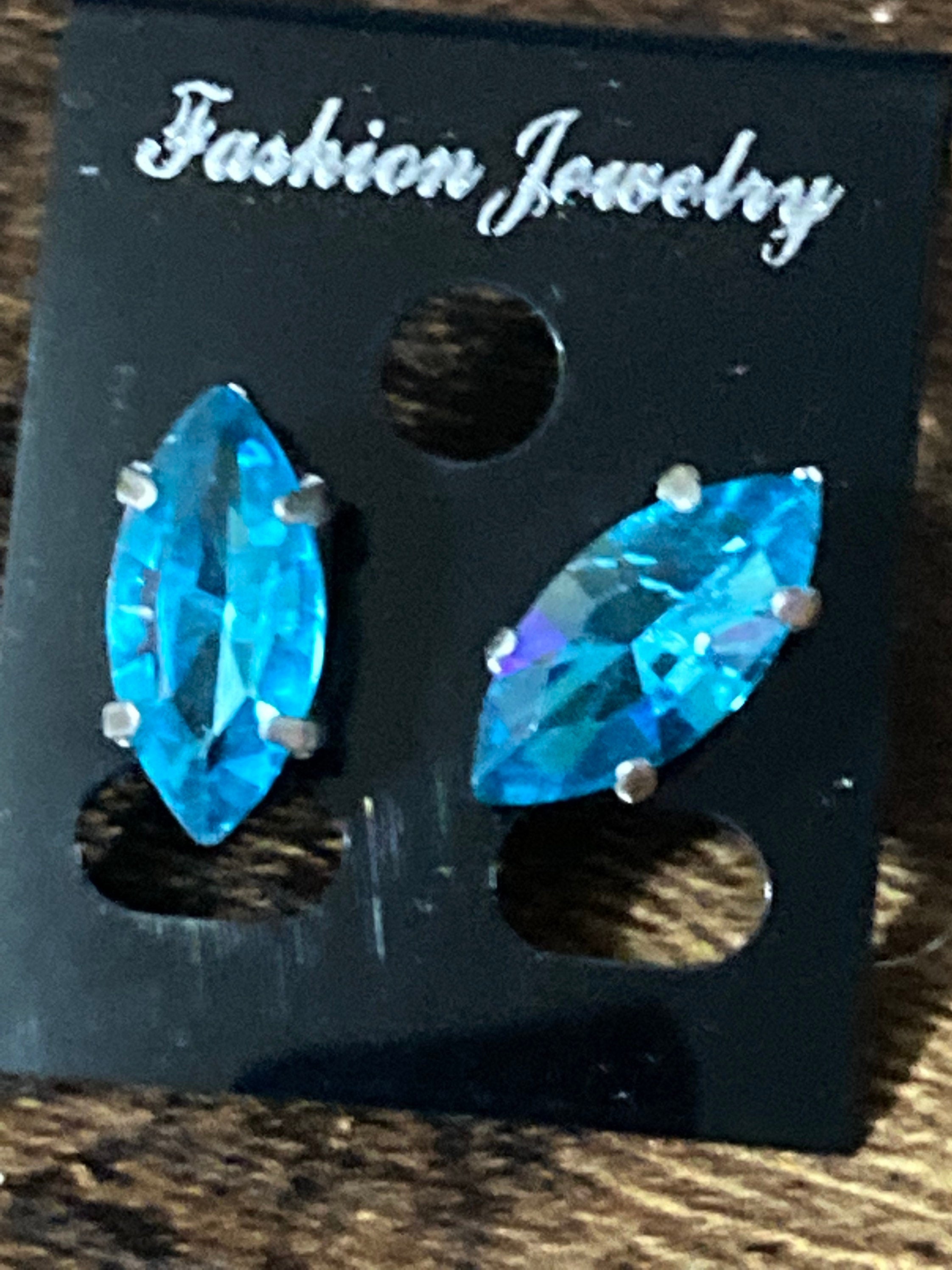 TURQUOISE glass diamanté crystal earrings pierced 15mm