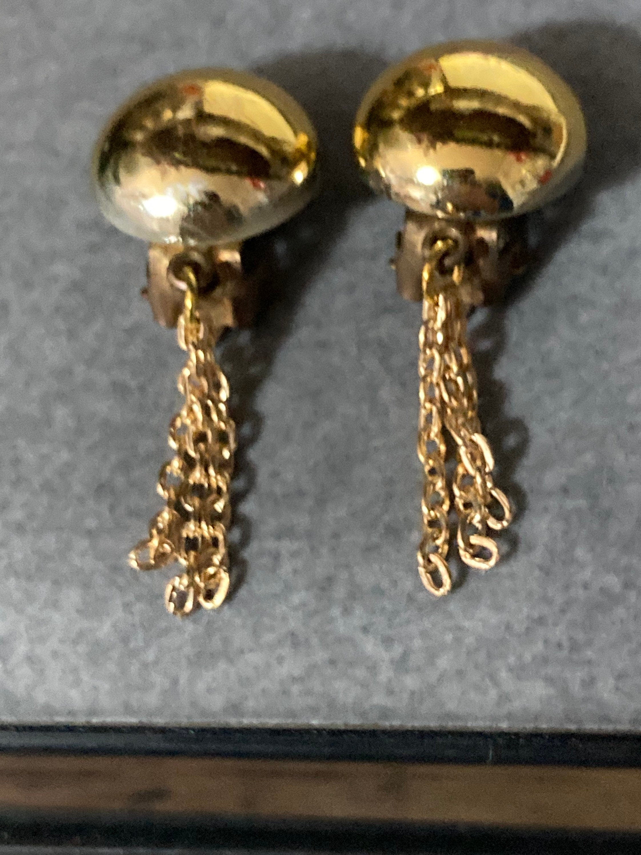 Vintage button chain link drop earrings 1970s clip on