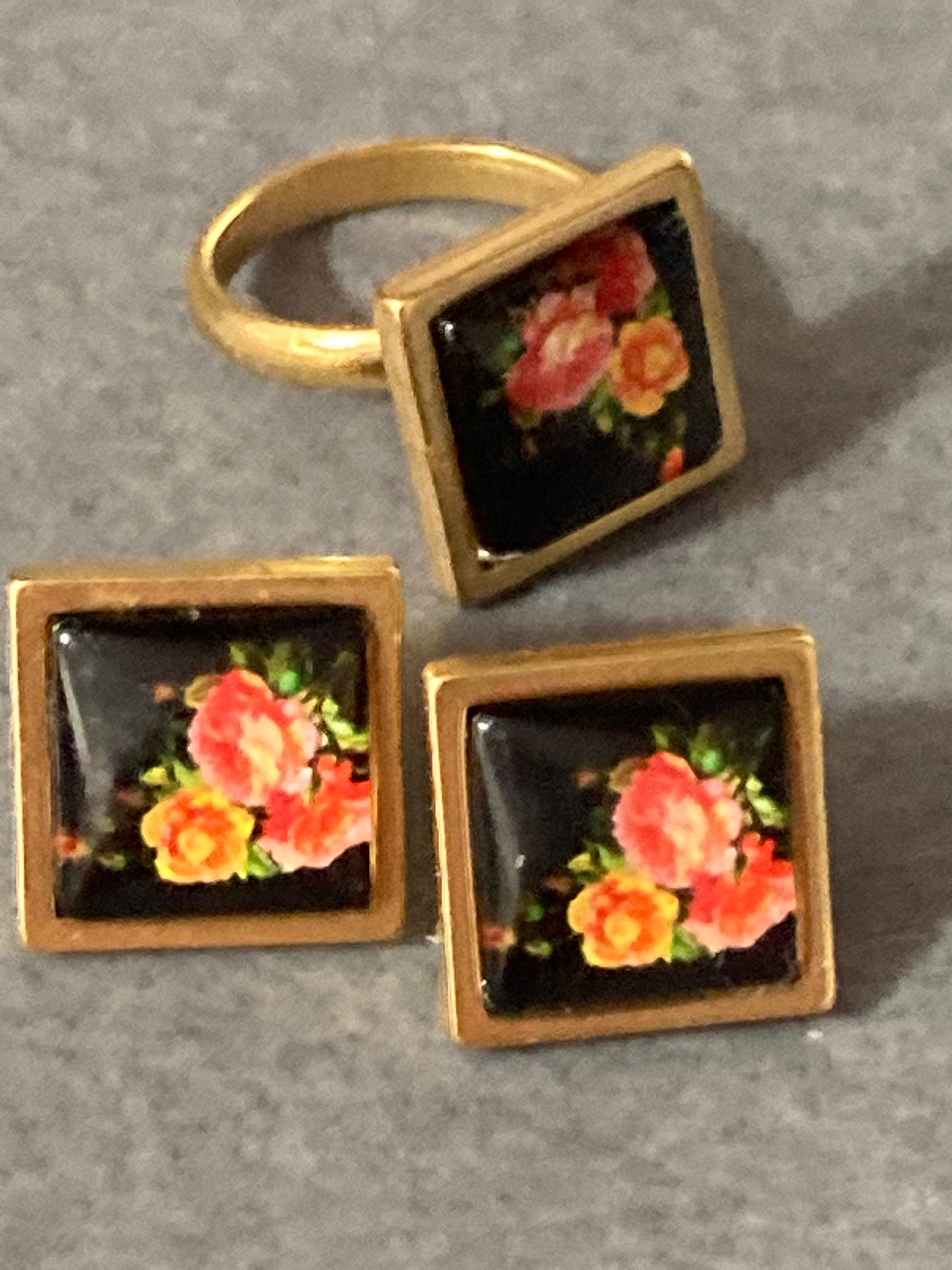 Handmade Garden Rose Ring: Floral Glass Cabochon, Gold Tone Adjustable Dress Ring