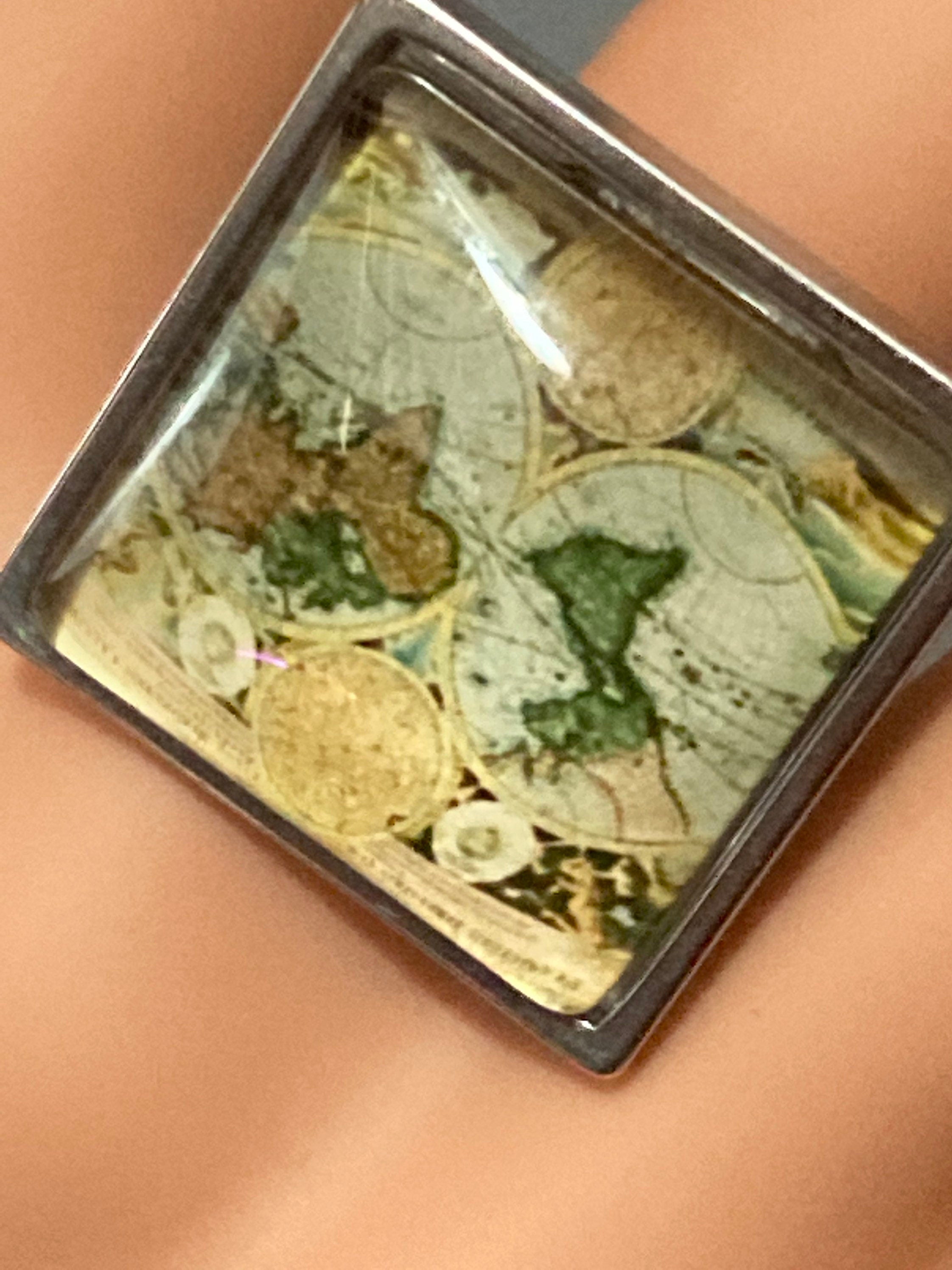 Old world map oversized ring silver tone 2cm square glass cabochon adjustable size