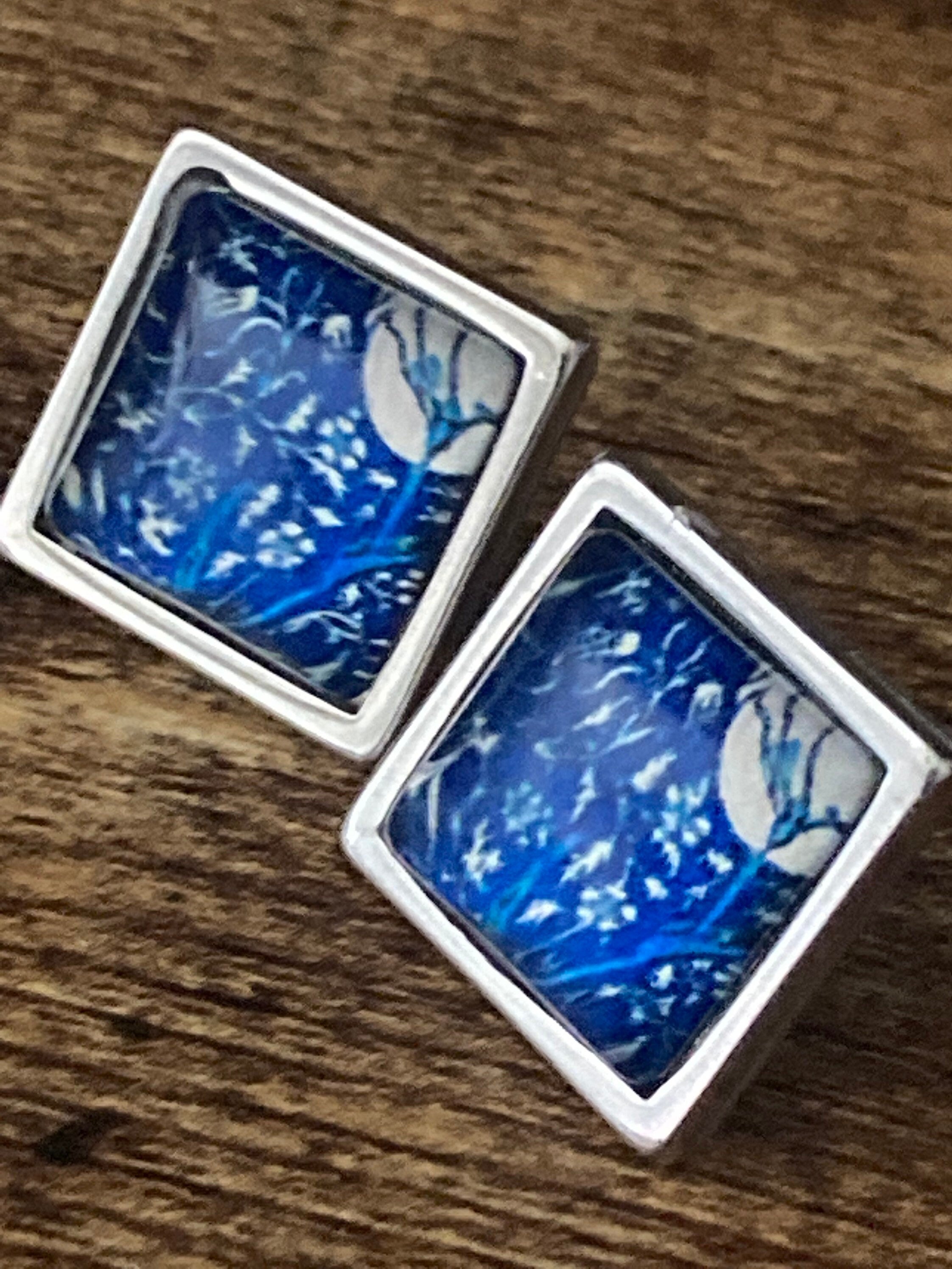 William Morris tulip print glass stud cabochon earrings stainless steel 1.5cm square