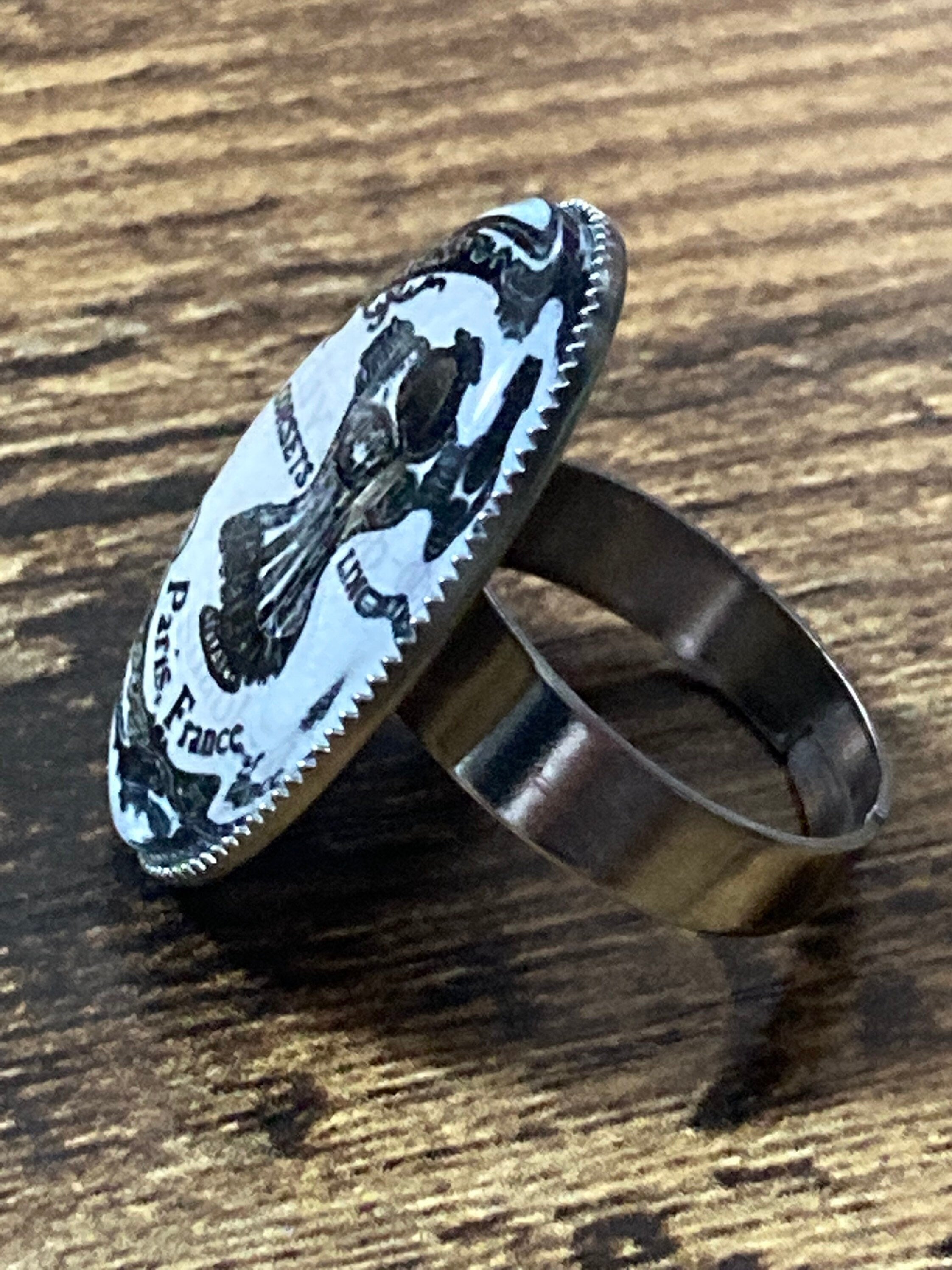 Oversized Parisian couture corset ring 25mm stainless steel design oval glass cabochon adjustable size