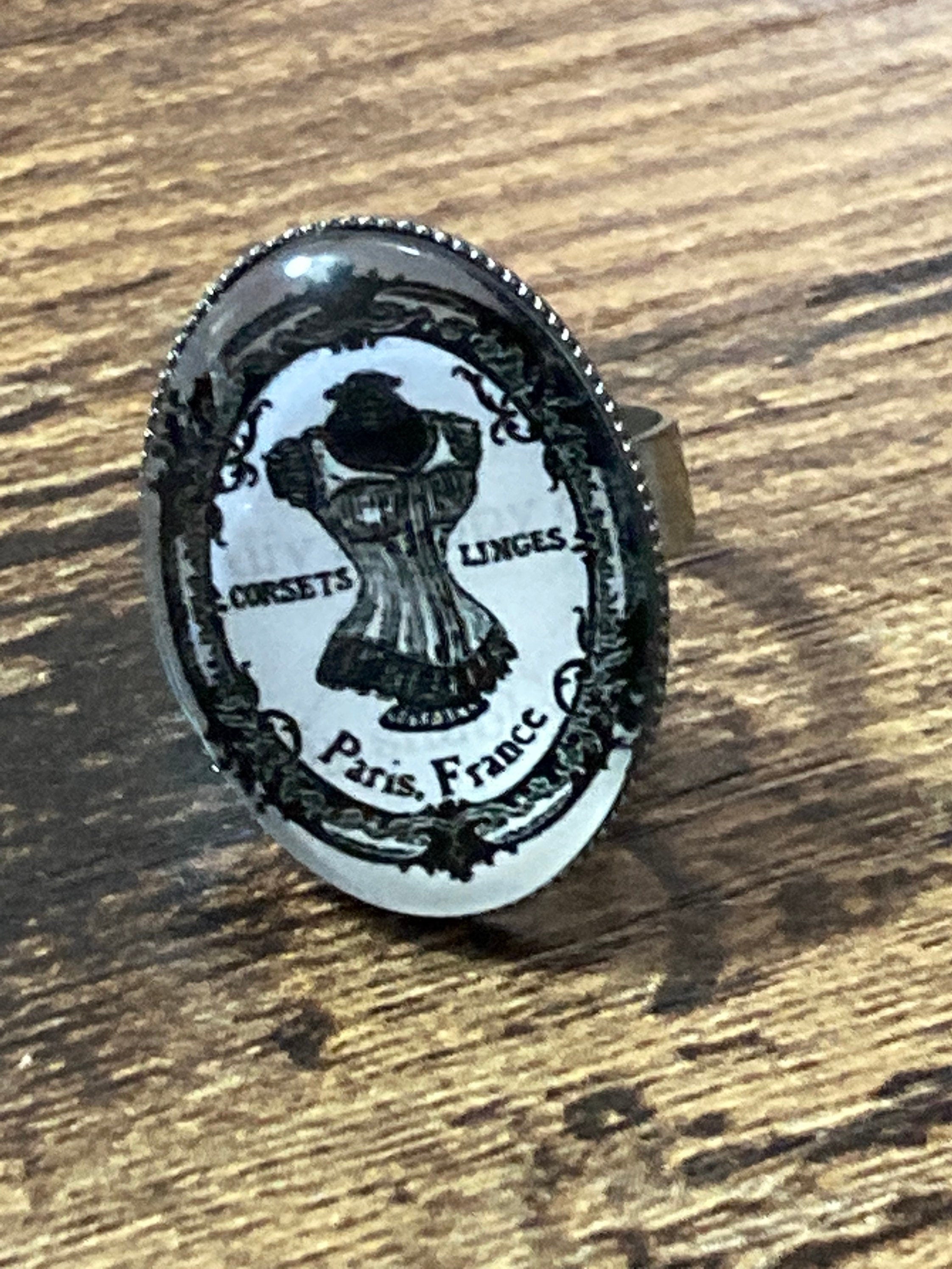 Oversized Parisian couture corset ring 25mm stainless steel design oval glass cabochon adjustable size