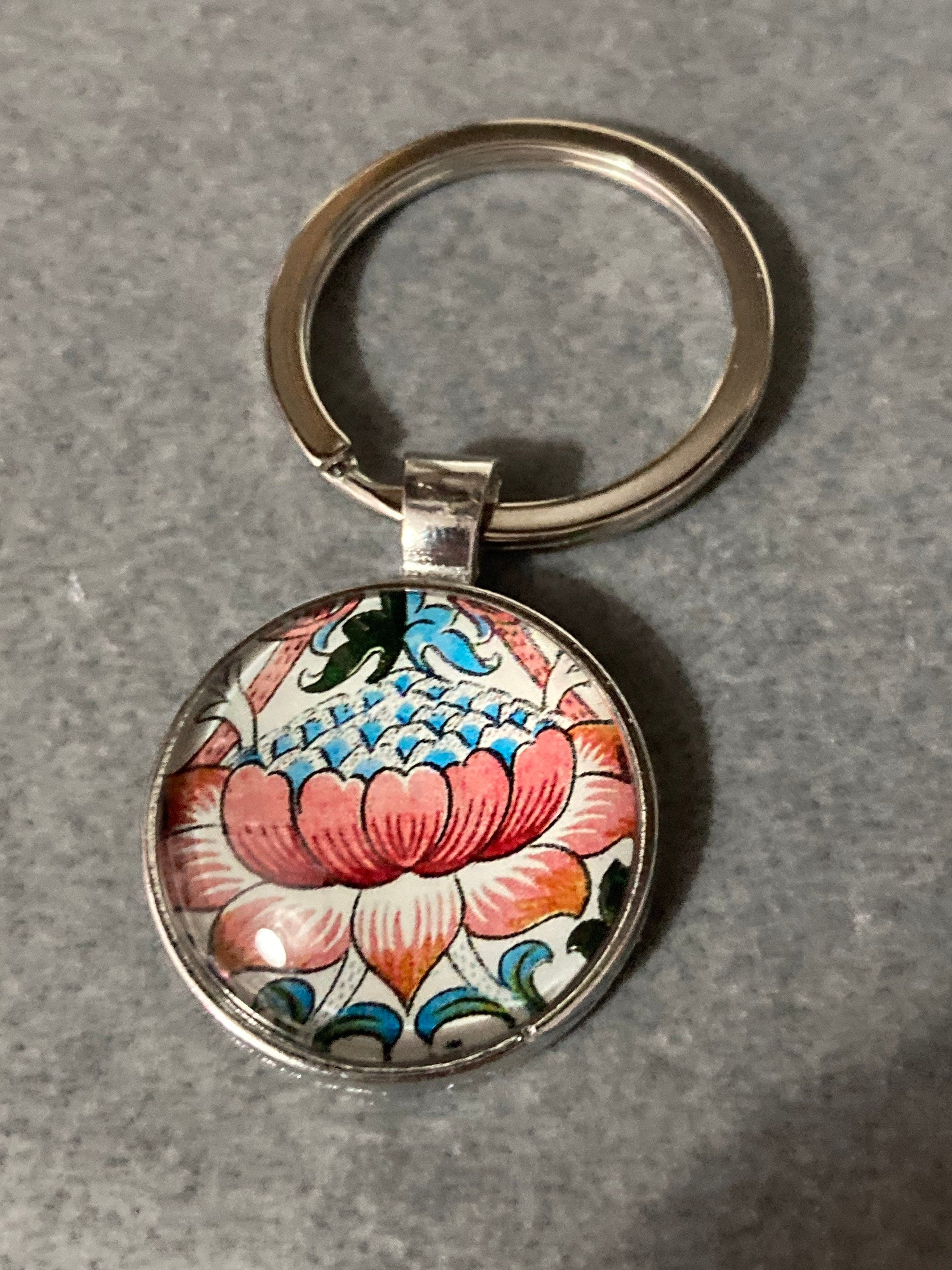 William Morris print keyring silver tone art nouveau