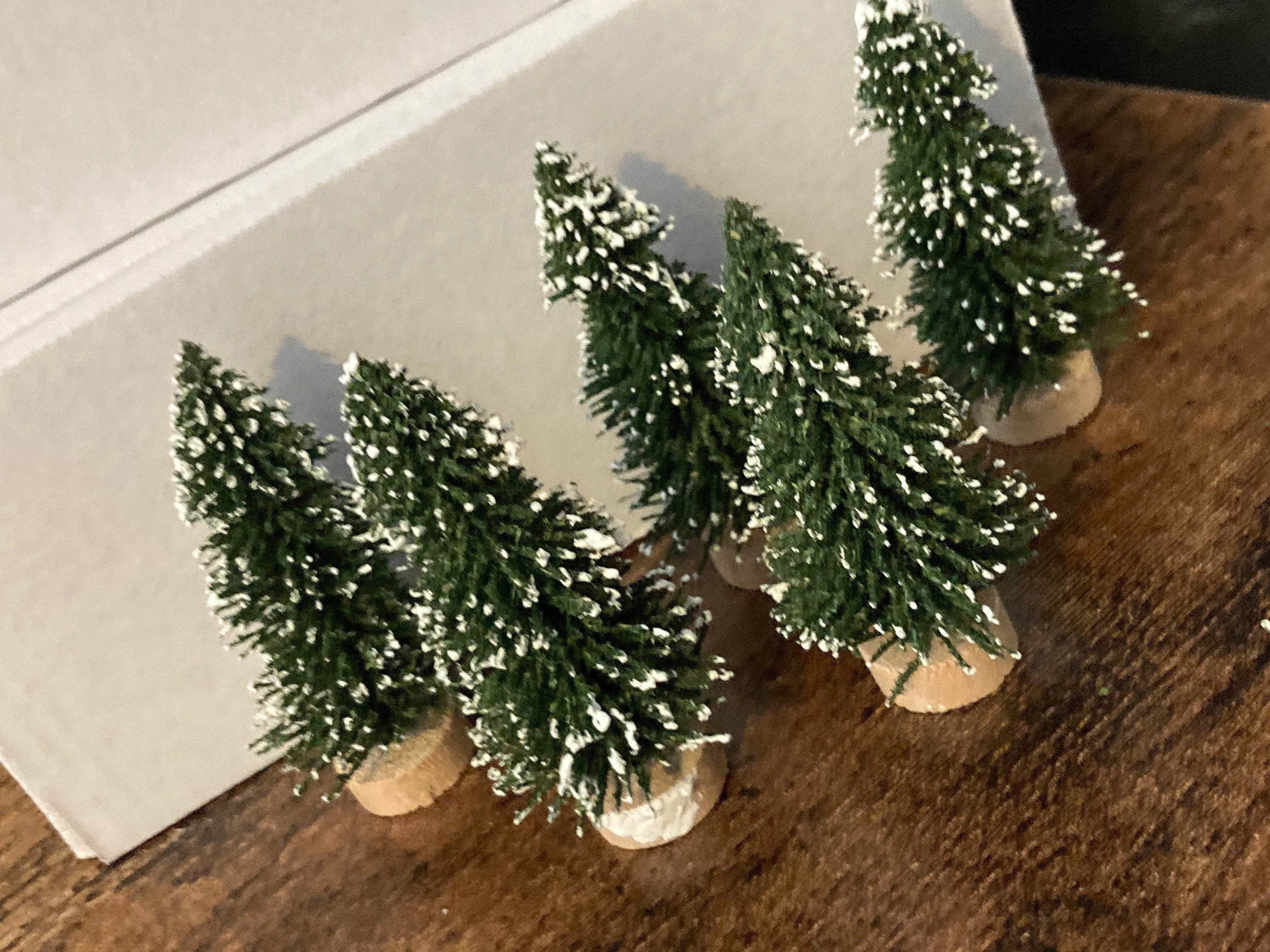 White Bristle Brush Christmas Trees: Miniature Cake Toppers, Craft (5 Pieces, 6cm)