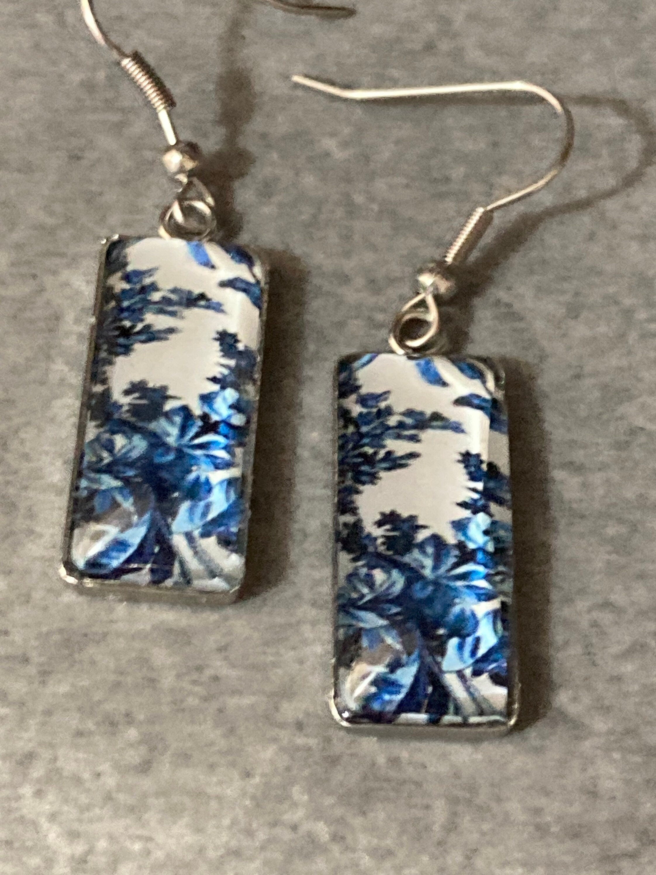 rectangular blue white floral glass cabochon dangly drop earrings