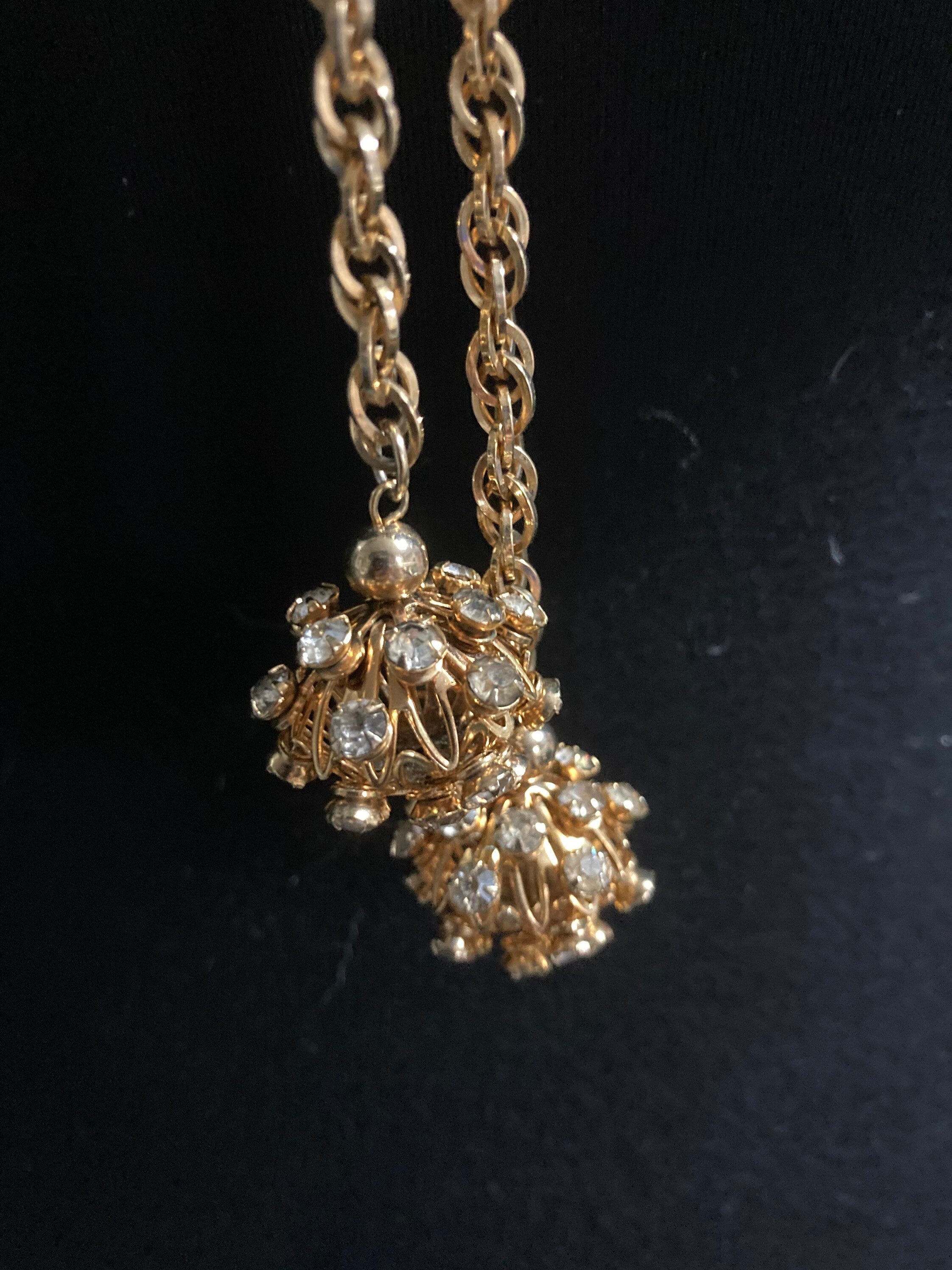 long gold tone rhinestone ball link soutoir knot necklace and matching clip earrings