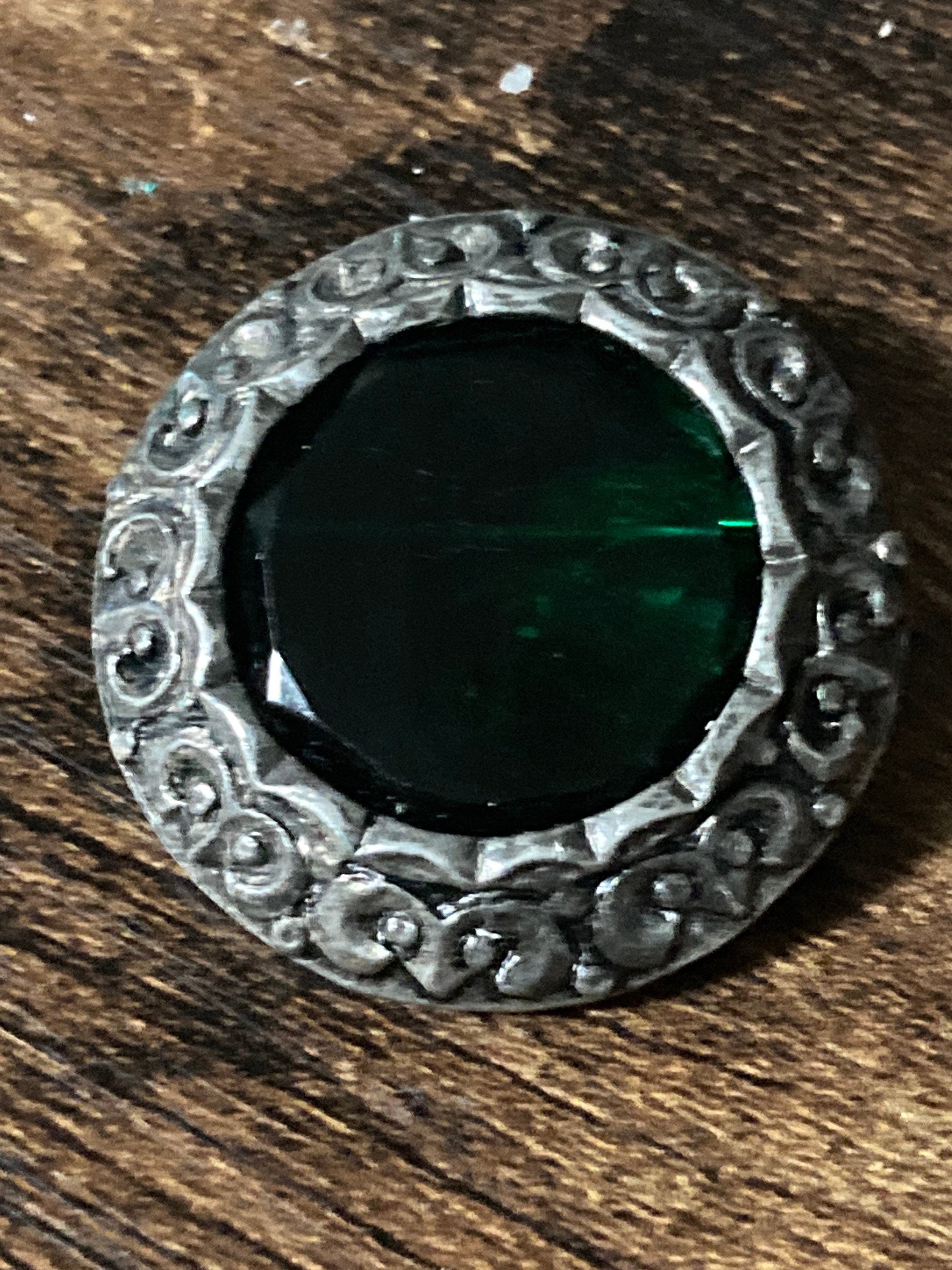 Vintage silver tone Celtic chunky emerald glass brooch